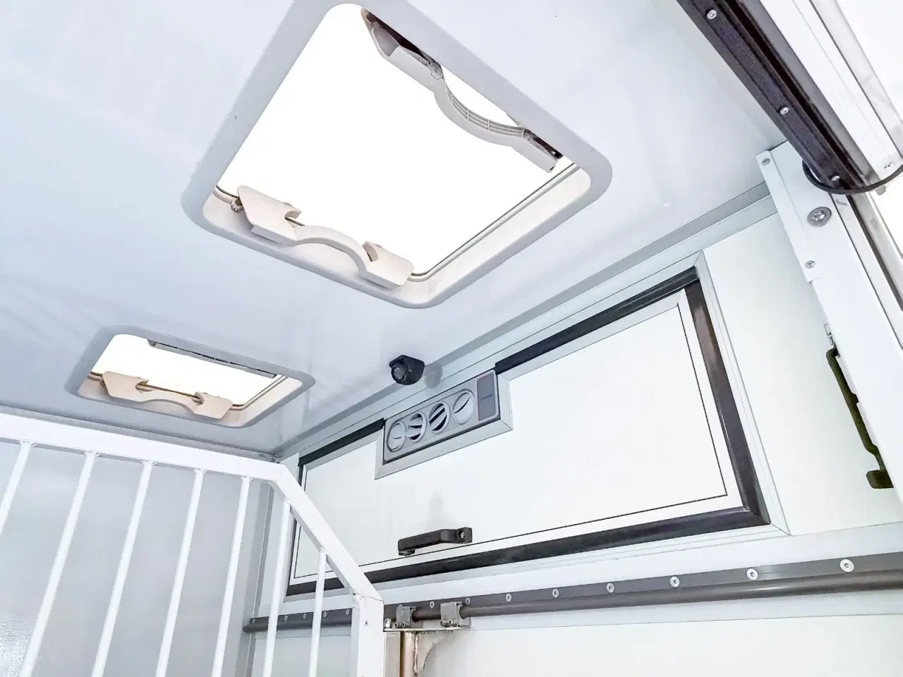 Billede 4 - Renault Master IV T35 2,3 dCi 180 L3H2 Kassevogn aut.