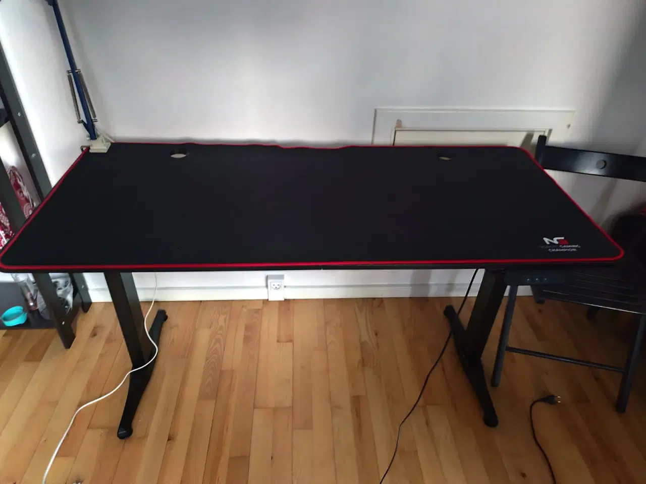 Billede 2 - Nordic Gaming Elevate v2 electric desk 140 x 70