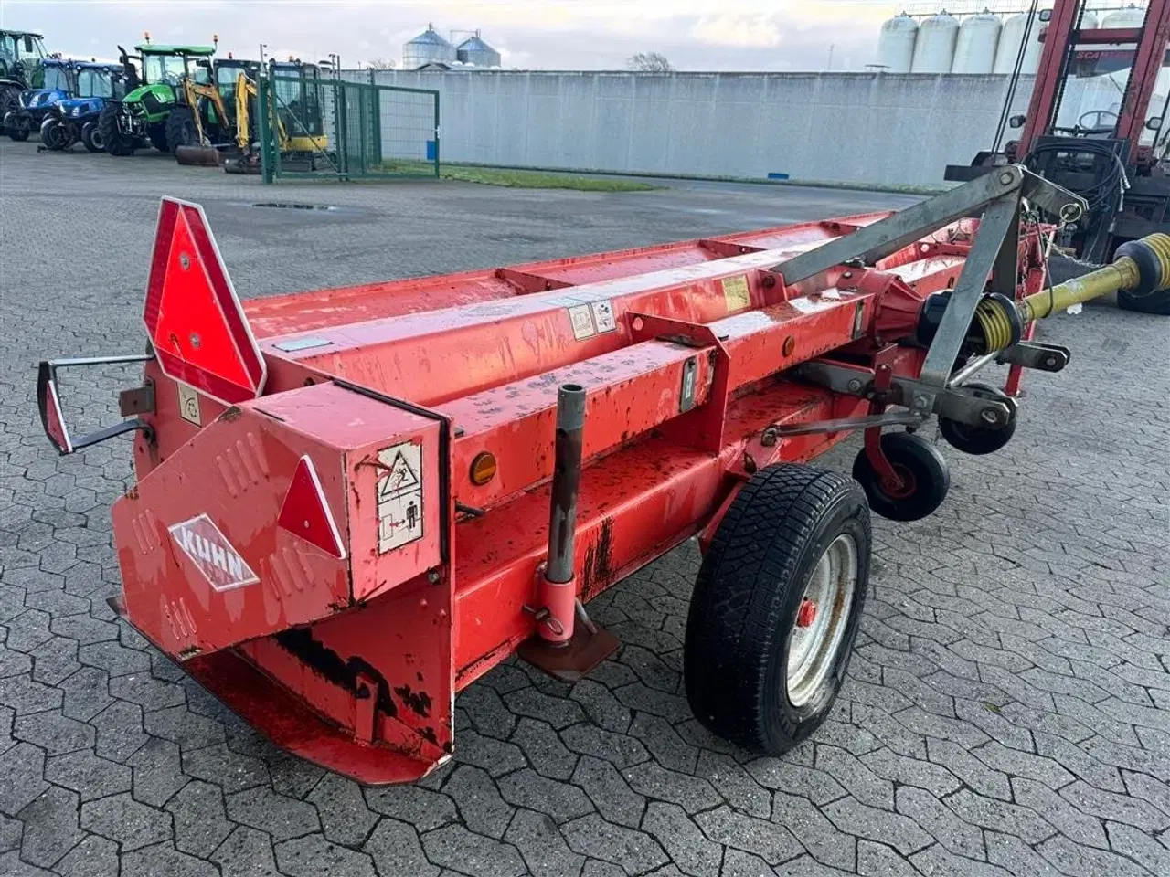 Billede 4 - Kuhn BNG450 Brakslåmaskine