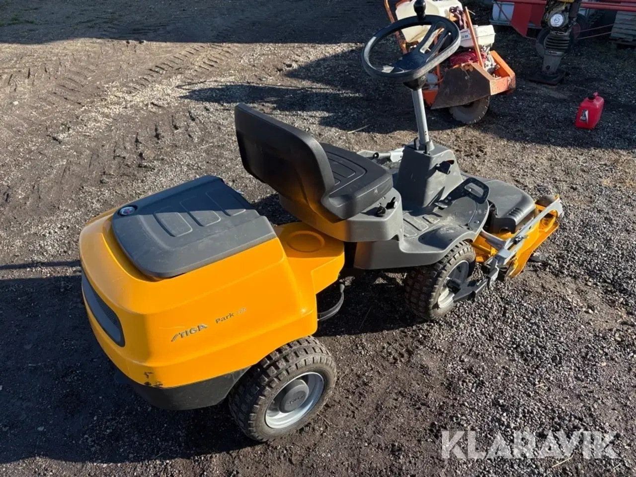 Billede 3 - Græsslåmaskine Stiga Park 120