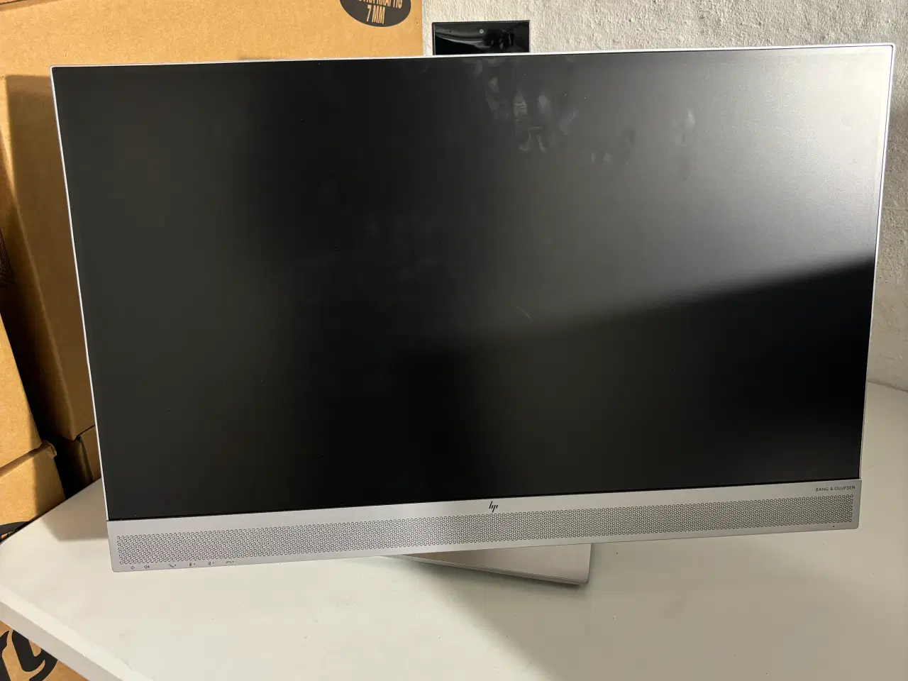 Billede 1 - HP 27" USB-C Skærm / Monitor m. Kamera og B&O Højt