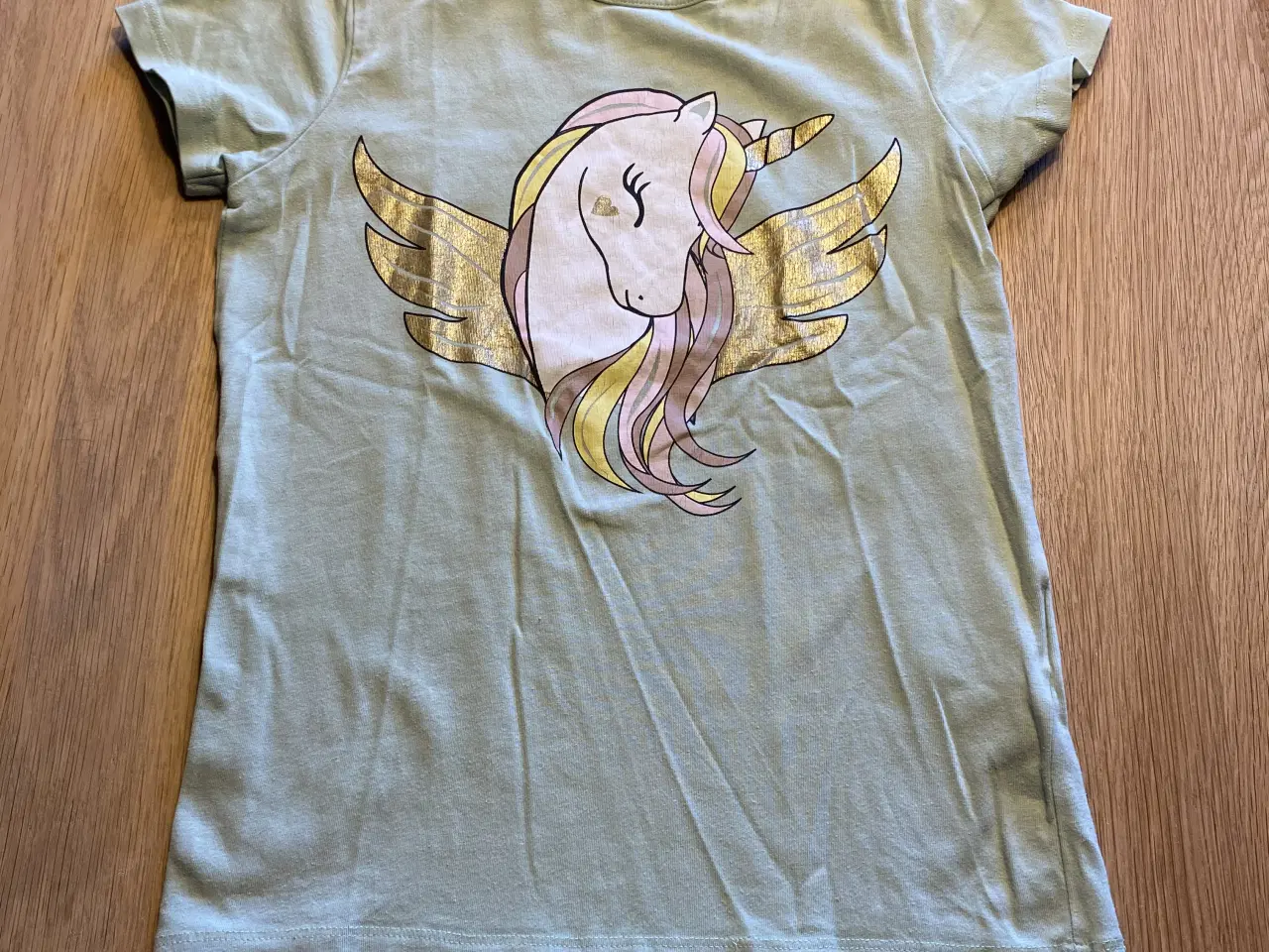 Billede 16 - Pompdelux kjole. 122/ 128. shorts mm