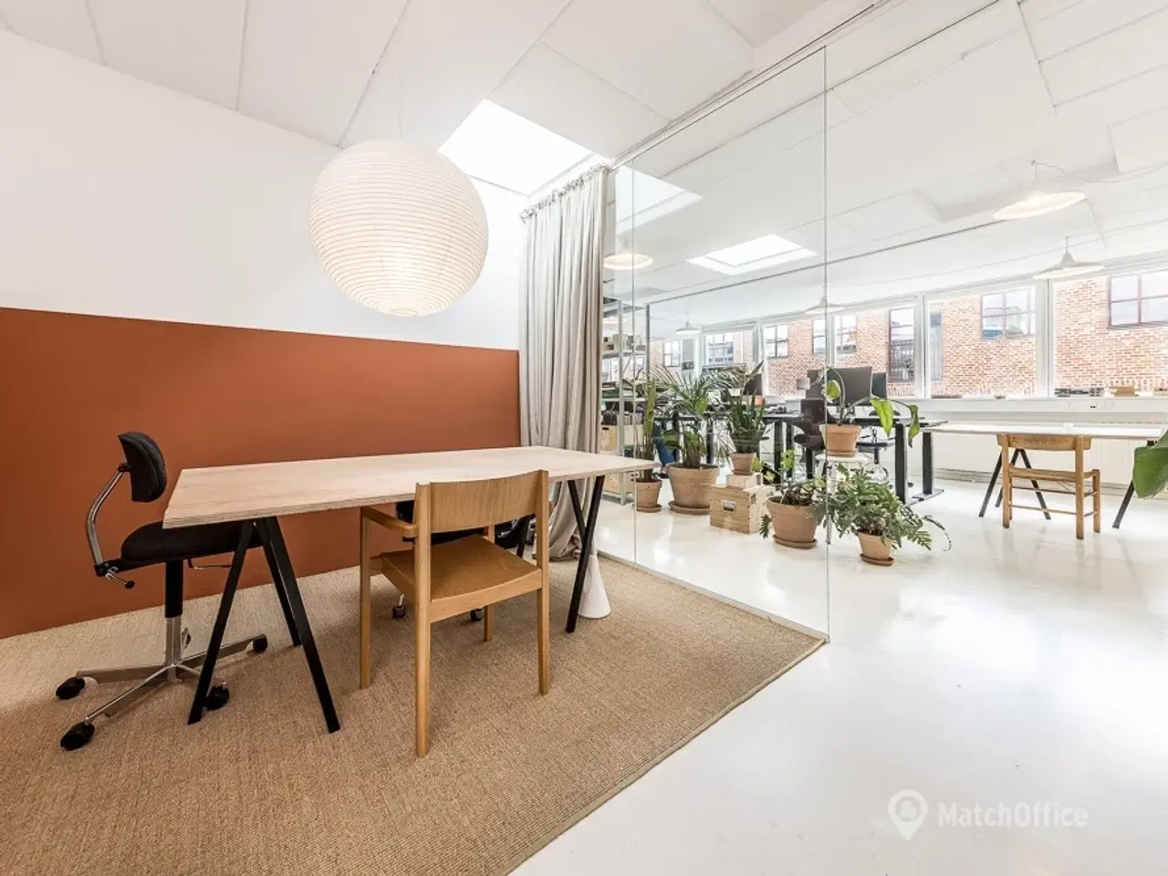 Billede 9 - Indbydende og effektivt kontor i NV