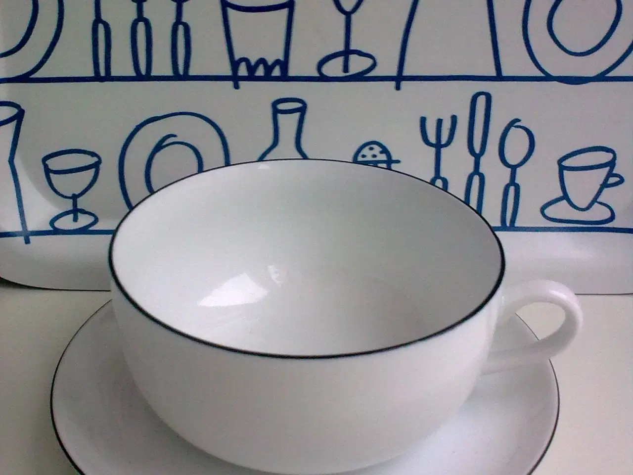 Billede 15 - Hvid dansk design tekop Royal Copenhagen