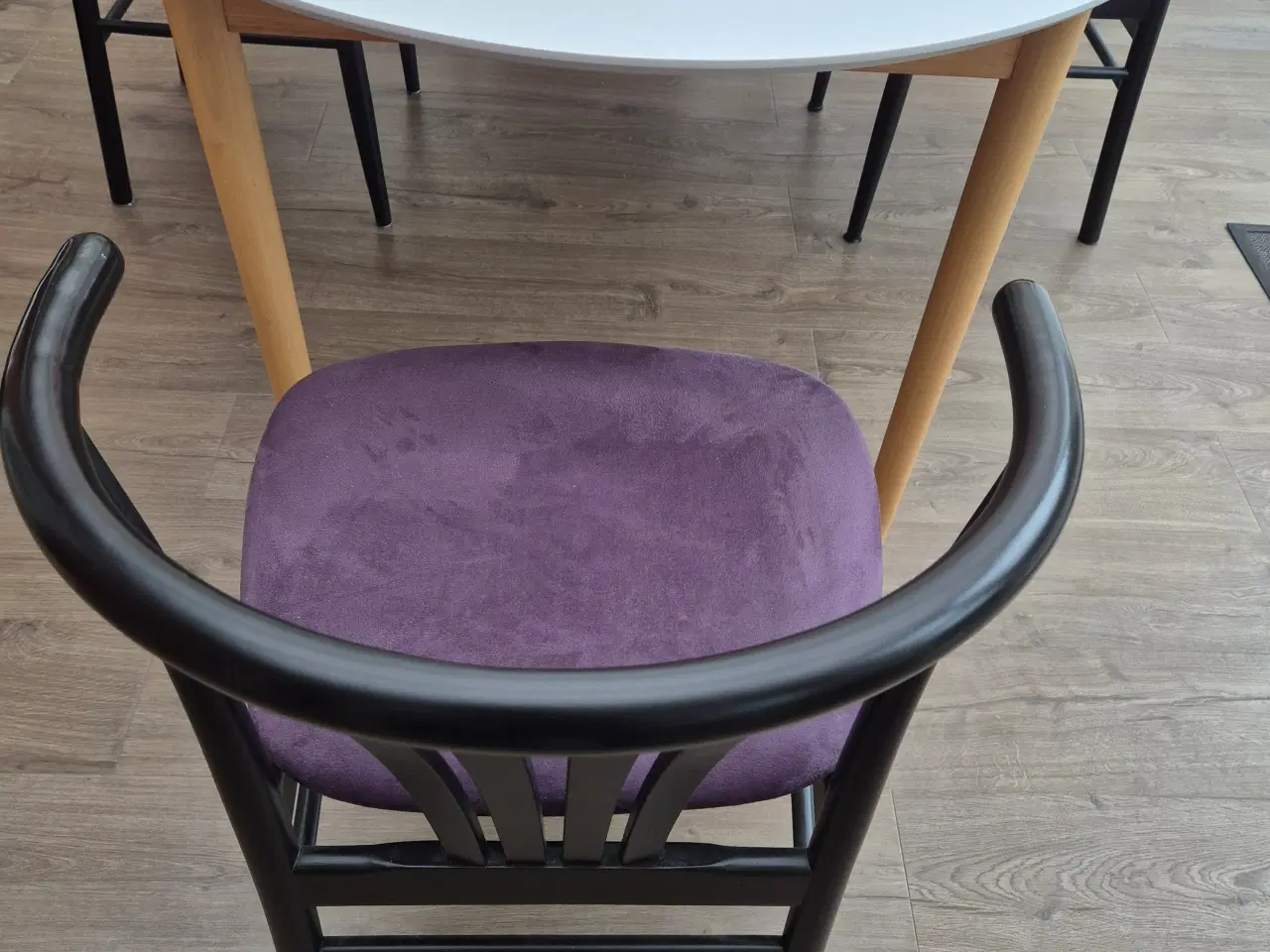 Billede 2 - Marstrand rundt Spisebord