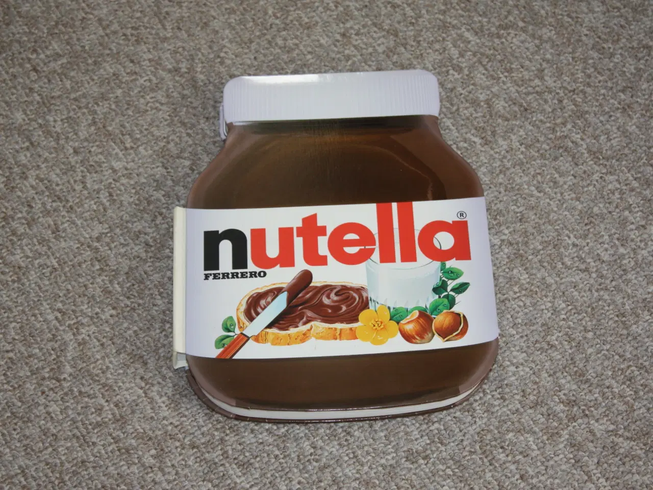 Billede 1 - Den store bog om Nutella af Keda Black