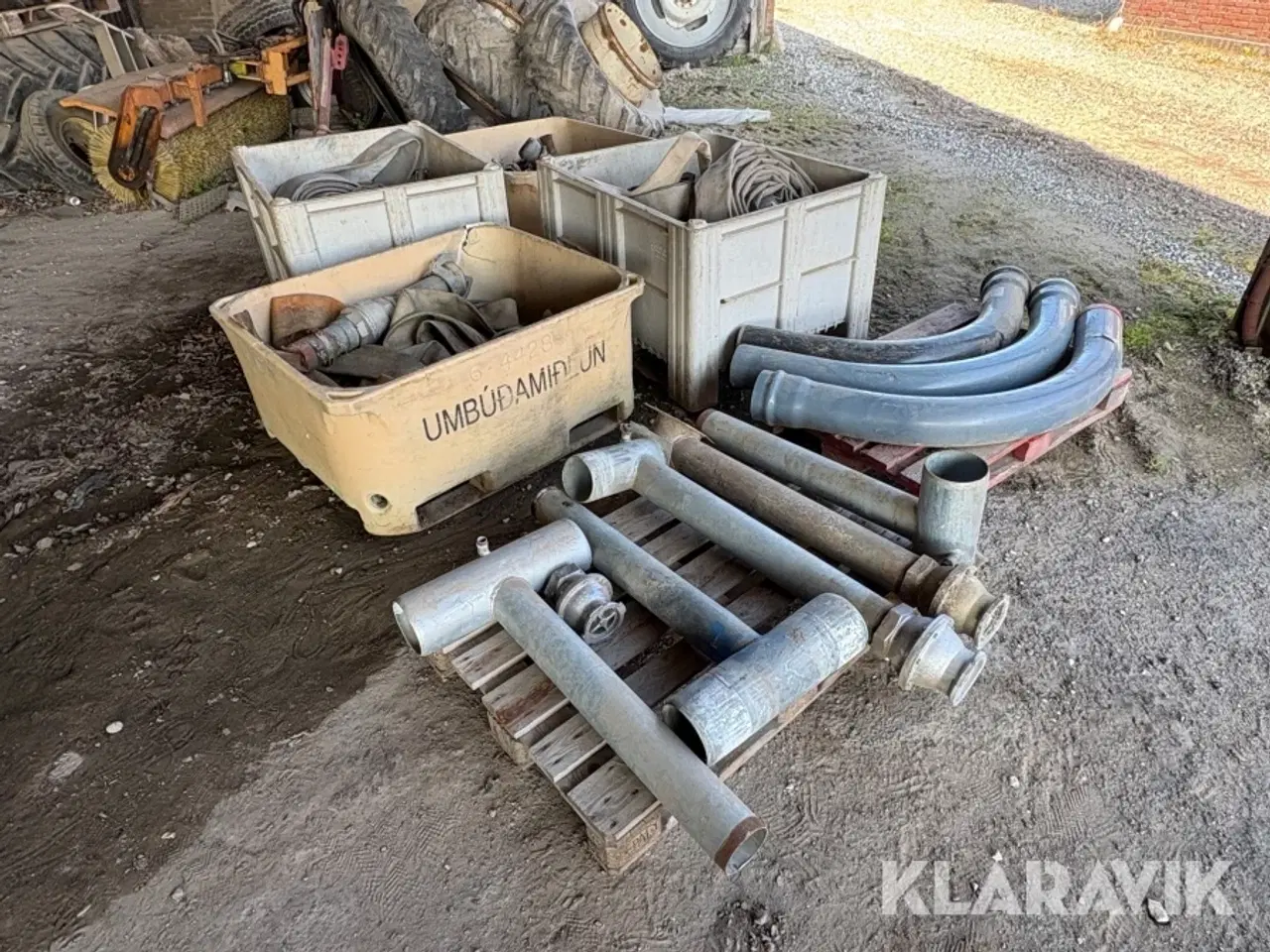 Billede 2 - Vandingstilbehør slanger, koblinger og rør.