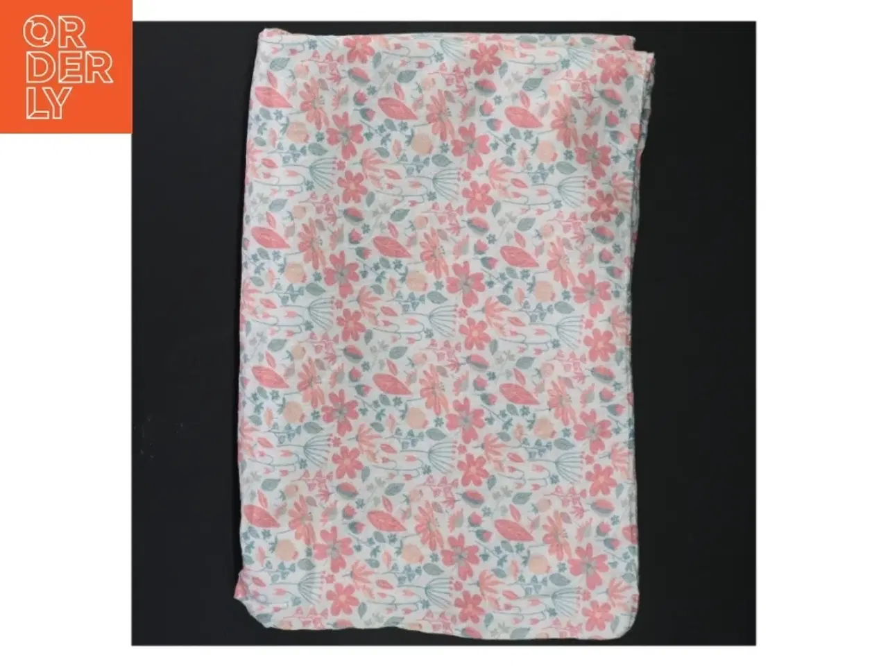 Billede 1 - Mønstret sengetøj (str. 92 x 65 cm)