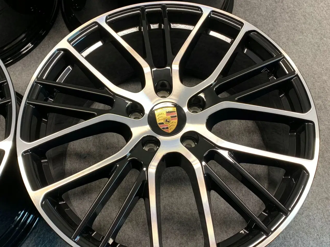 Billede 8 - PORSCHE PANAMERA 971 G2 SPORT 9,5J og 11J x 21"