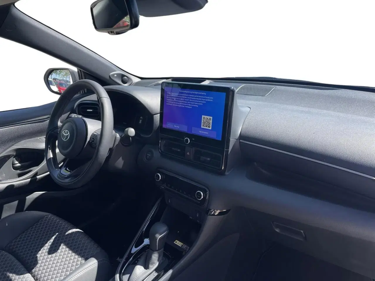 Billede 12 - Toyota Yaris 1,5 Hybrid Executive Technology Plus 130HK 5d Trinl. Gear