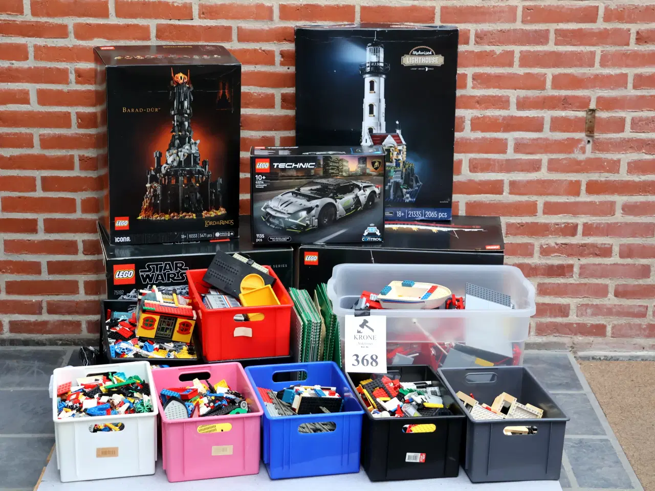 Billede 1 - Masser af LEGO og 5 tomme kasser/æsker.