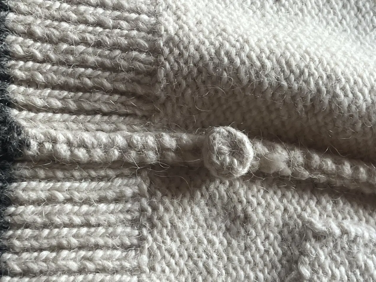 Billede 8 - Unika uld cardigan 