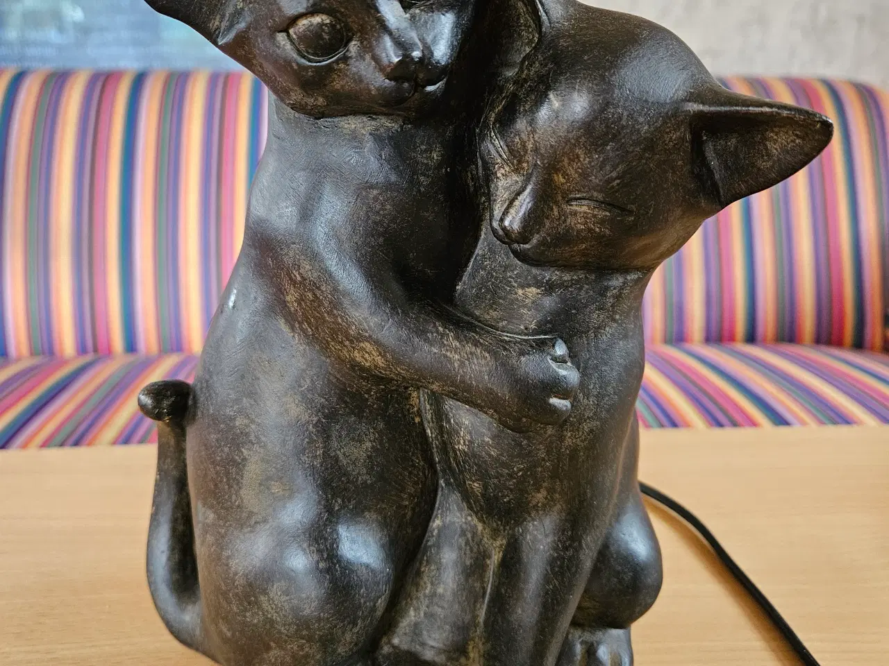 Billede 4 - Bordlampe med to katte