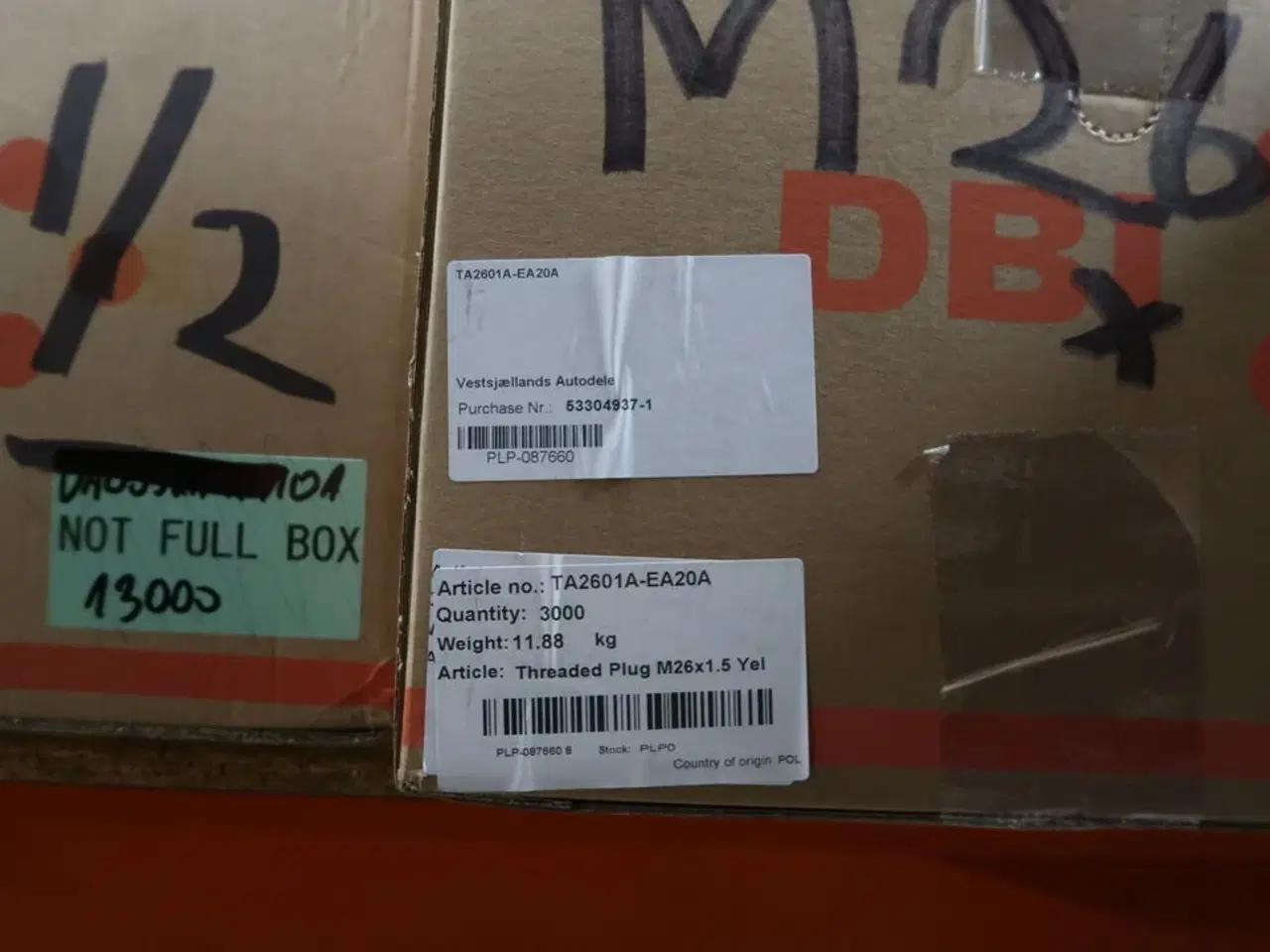 Billede 7 - Indhold i 2 fag lagerreoler