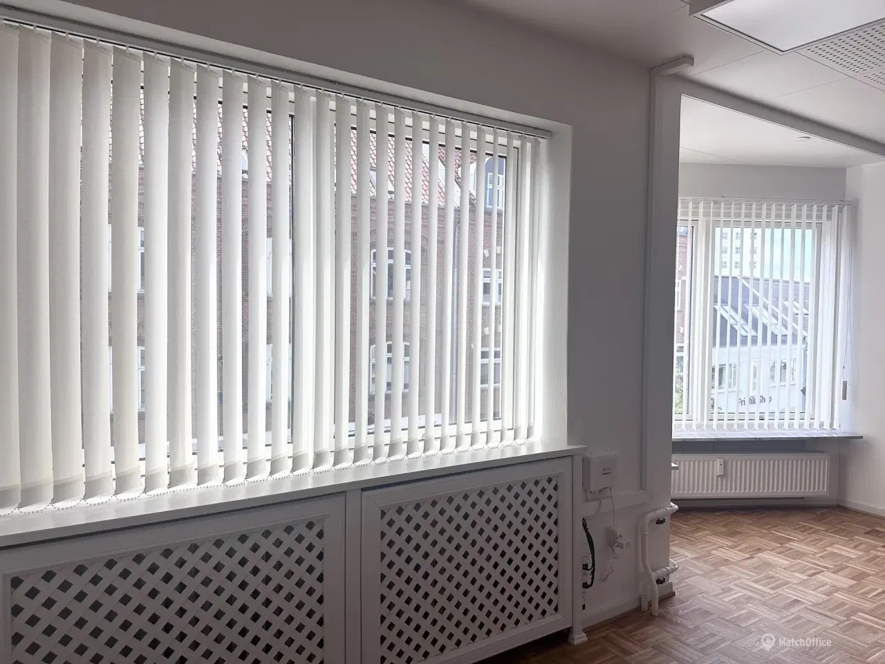 Billede 18 - Lys kontor til leje med gode faciliteter i gågaden.
