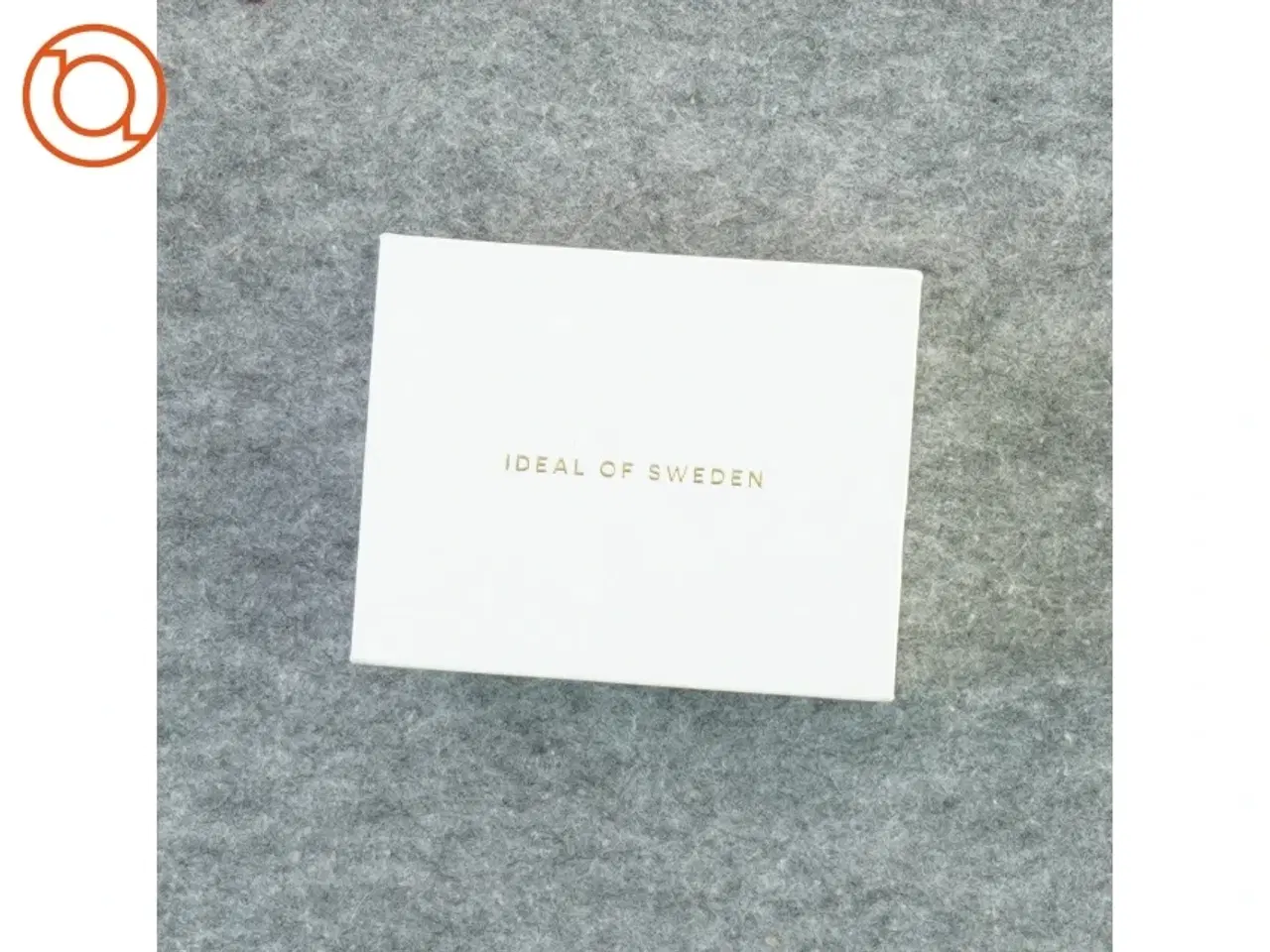 Billede 4 - Kortholder med rem fra Ideal of Sweden (str. 10 x 13 x 5 cm)