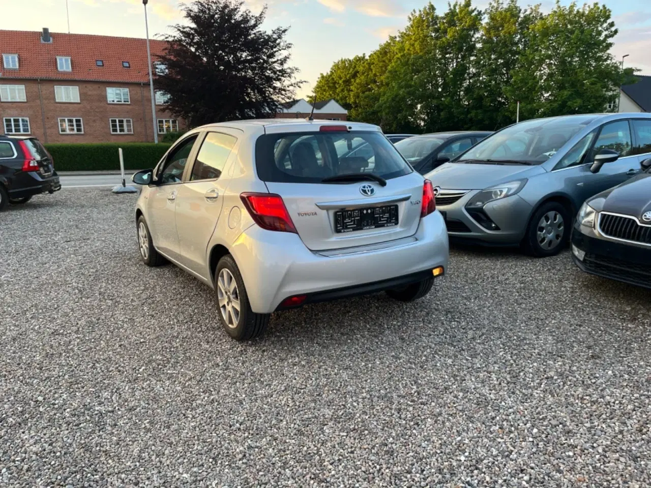 Billede 2 - Toyota Yaris 1,5 Hybrid H2 Touch e-CVT