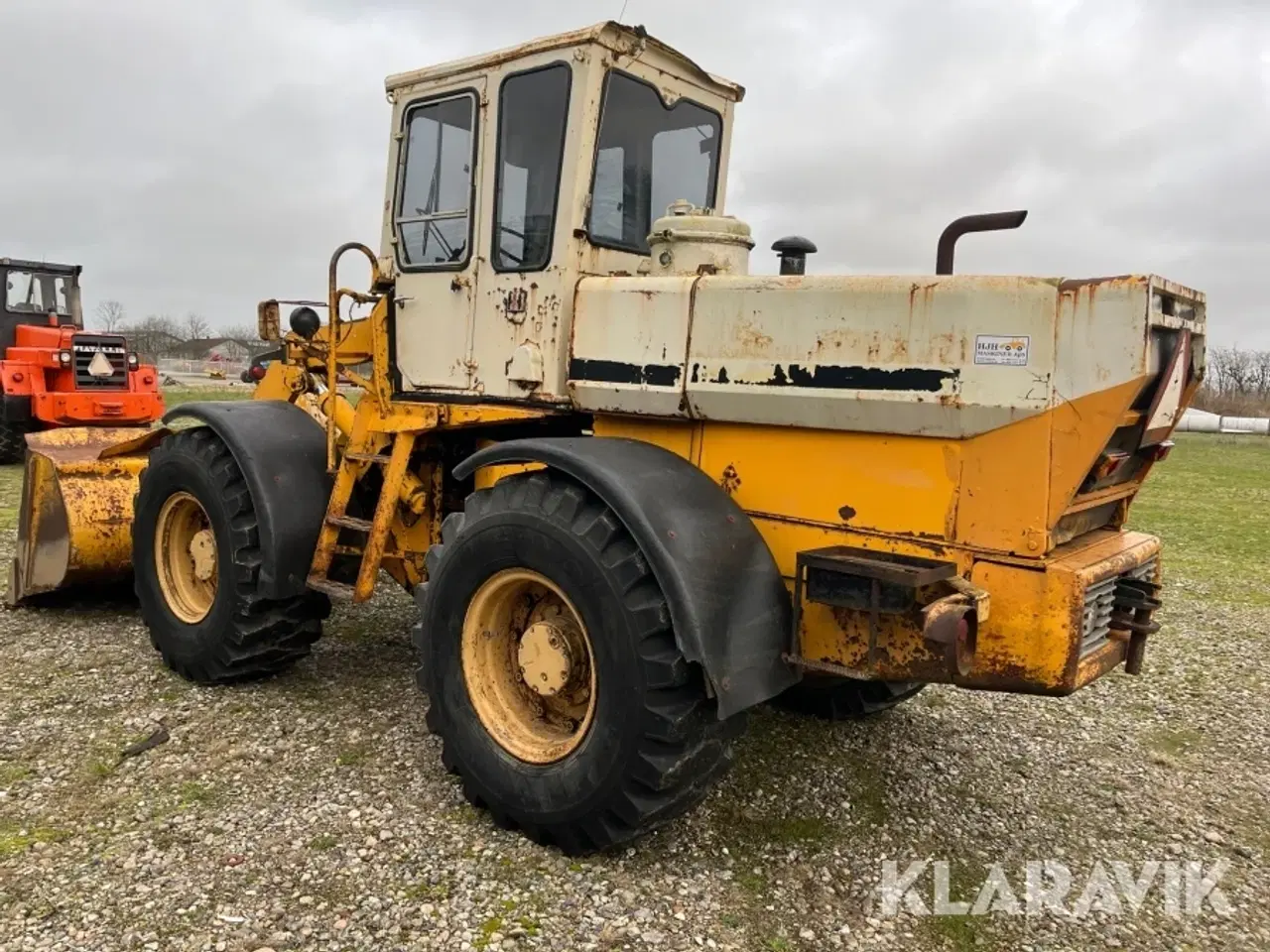 Billede 2 - Gummiged IH 520B