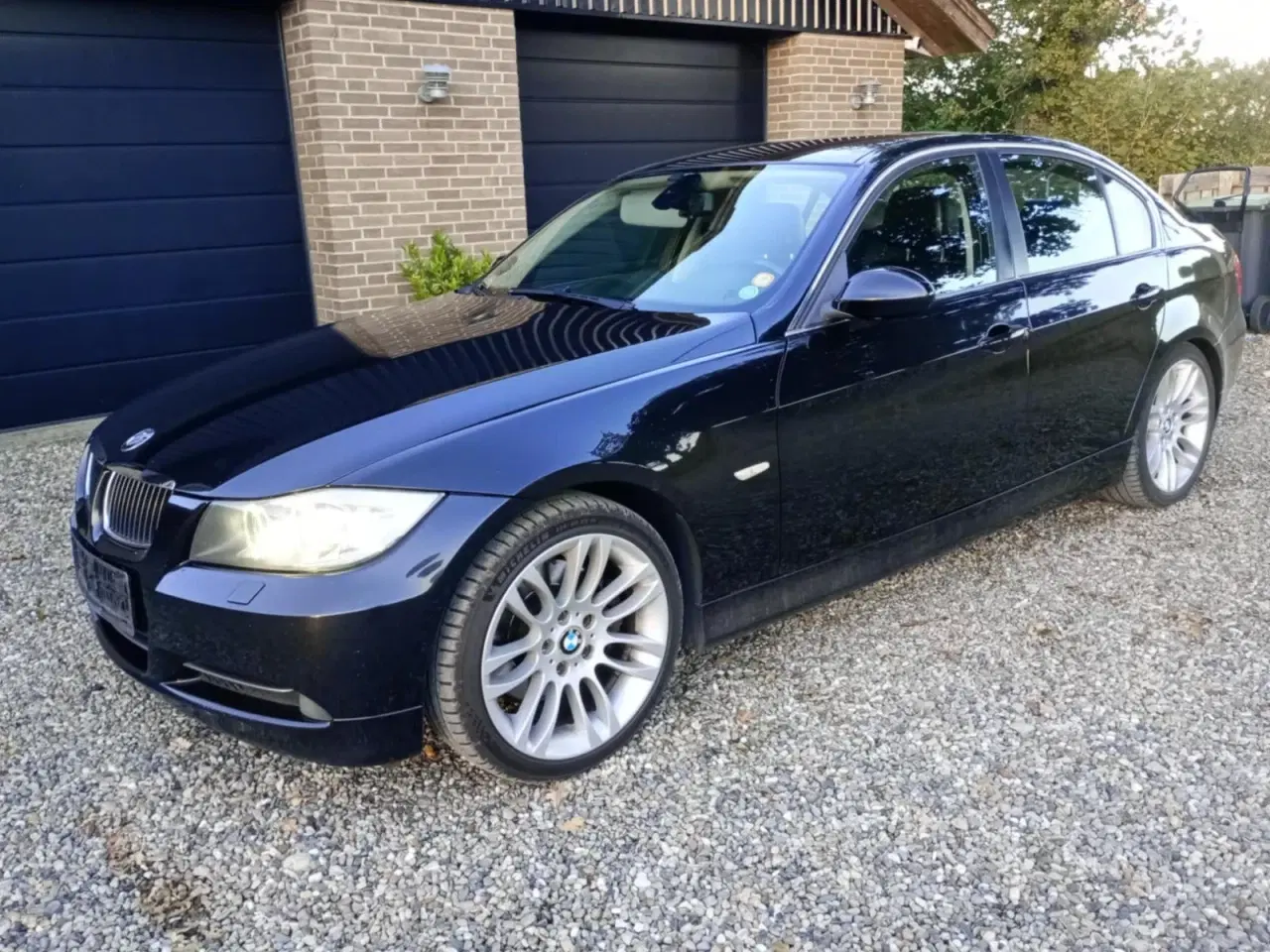 Billede 1 - BMW 330i 3,0 aut.