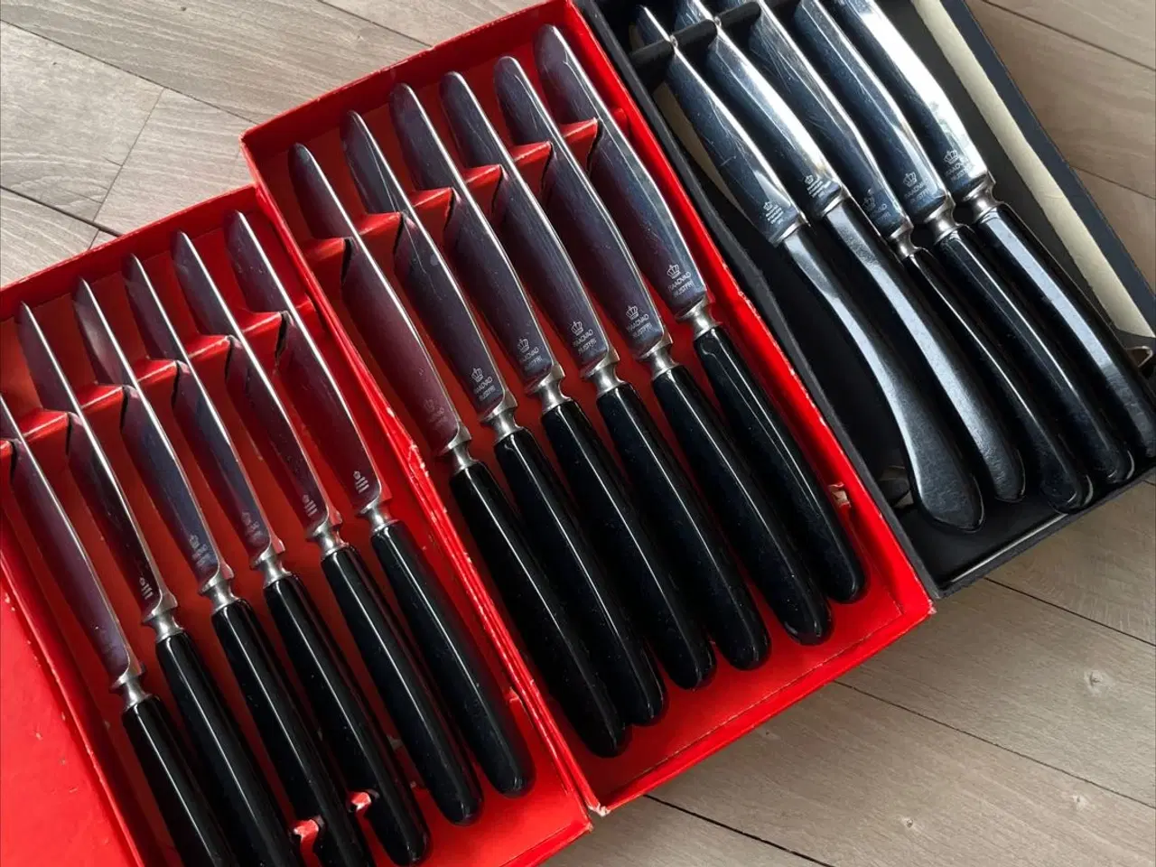 Billede 1 - Raadvad knive med sort skaft