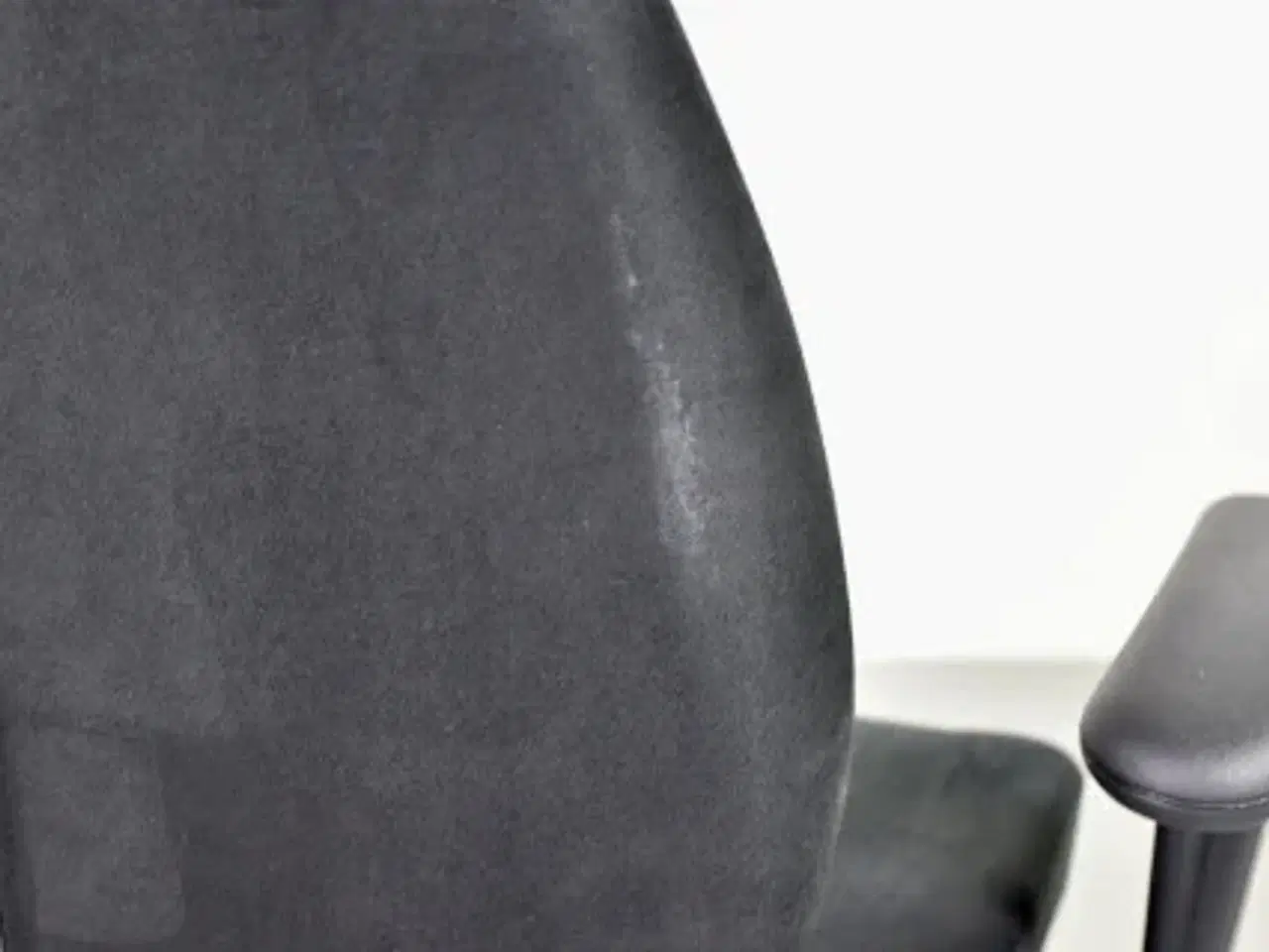 Billede 7 - Efg kontorstol med sort polster og armlæn