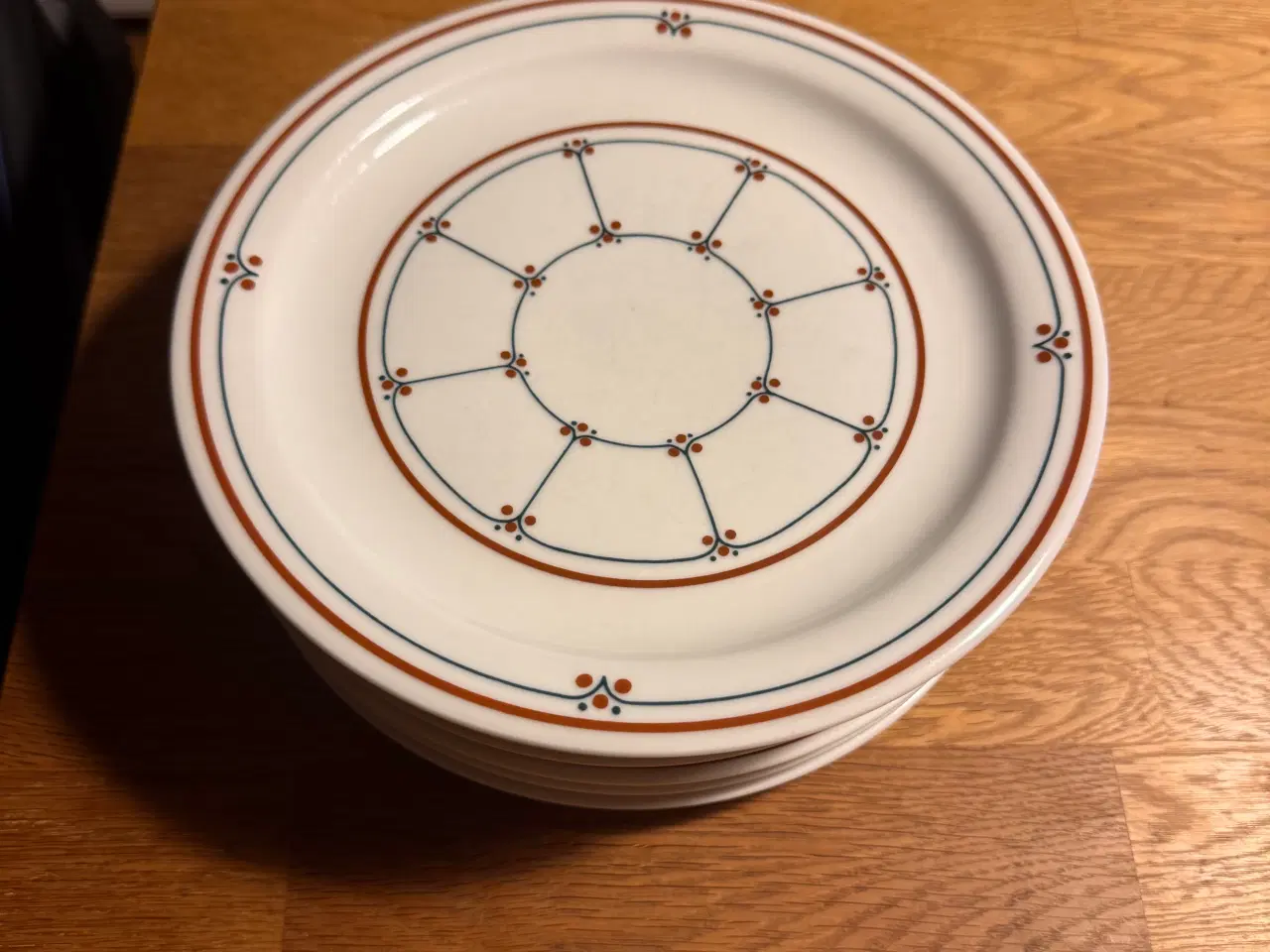 Billede 2 - 7 tallerkner