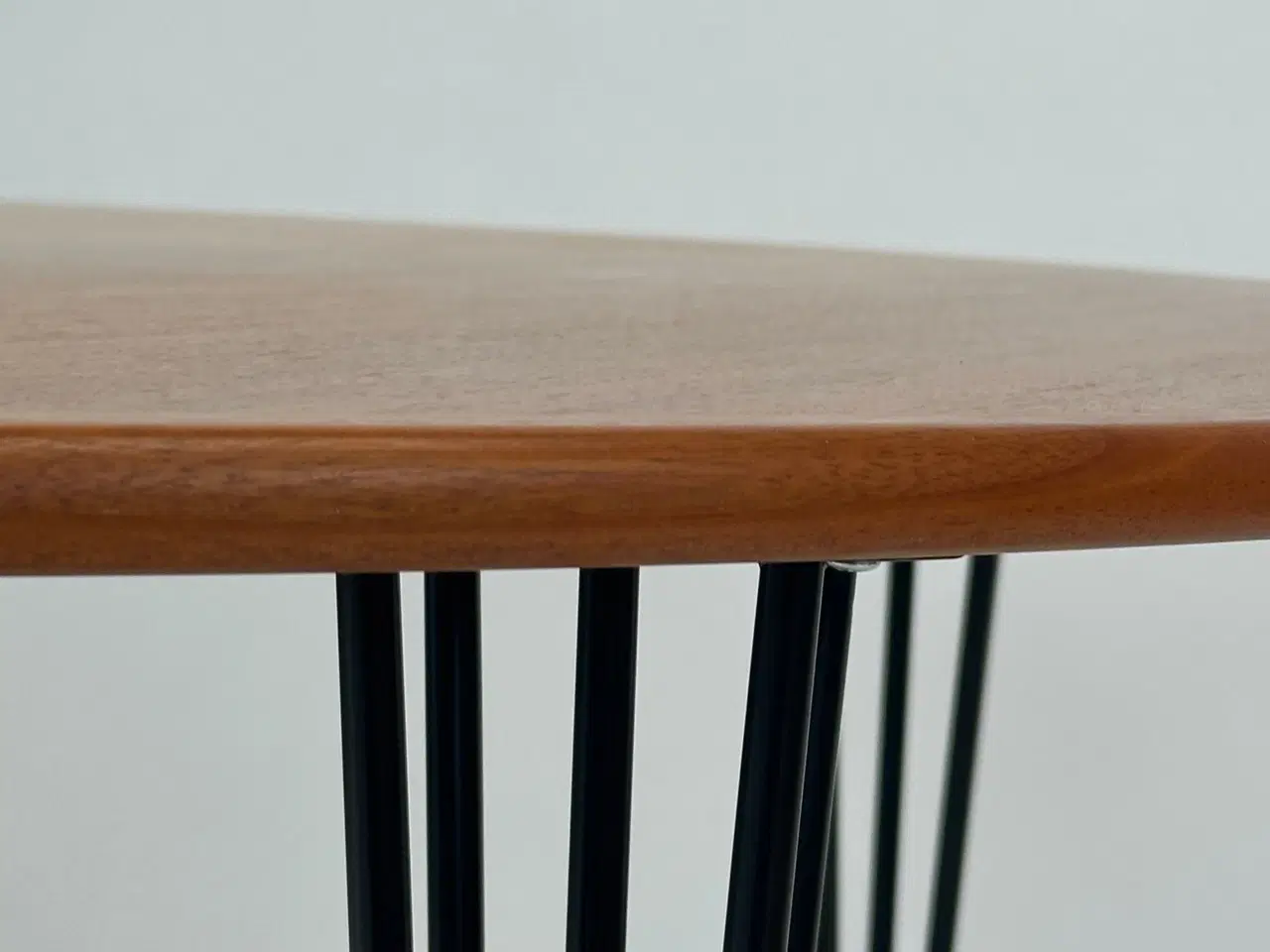 Billede 4 - Rundt Mahogni bord fra Magnus Olesen