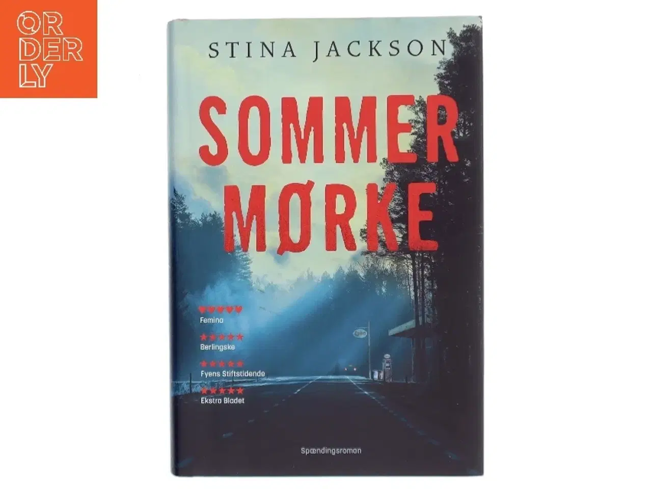 Billede 1 - Sommermørke af Stina Jackson (f. 1983) (Bog)