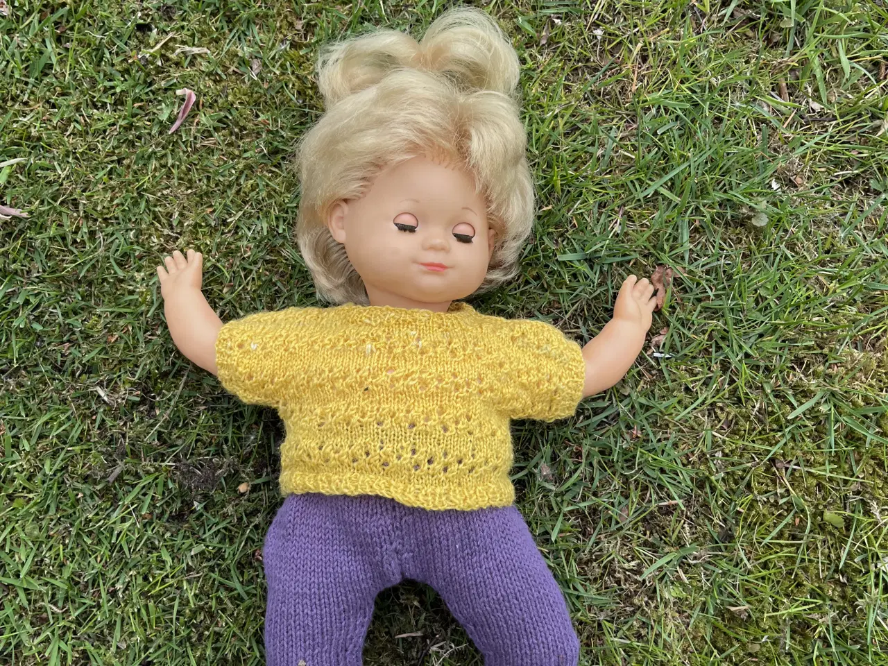 Billede 5 - Smuk vintage Skildpadde slaskedukke (38 cm)