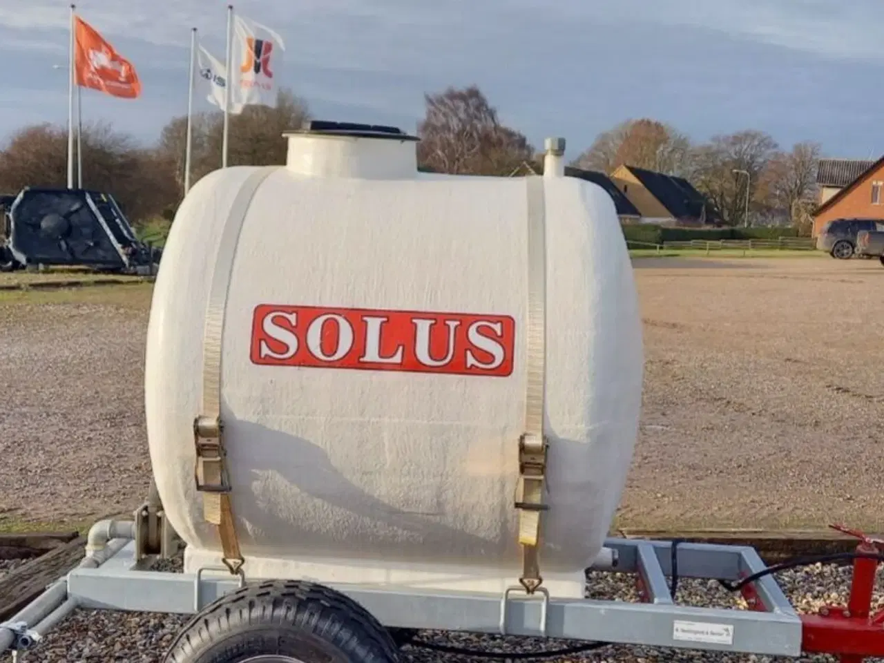 Billede 3 - Solus 2000 l. vandvogn m. spredebom.
