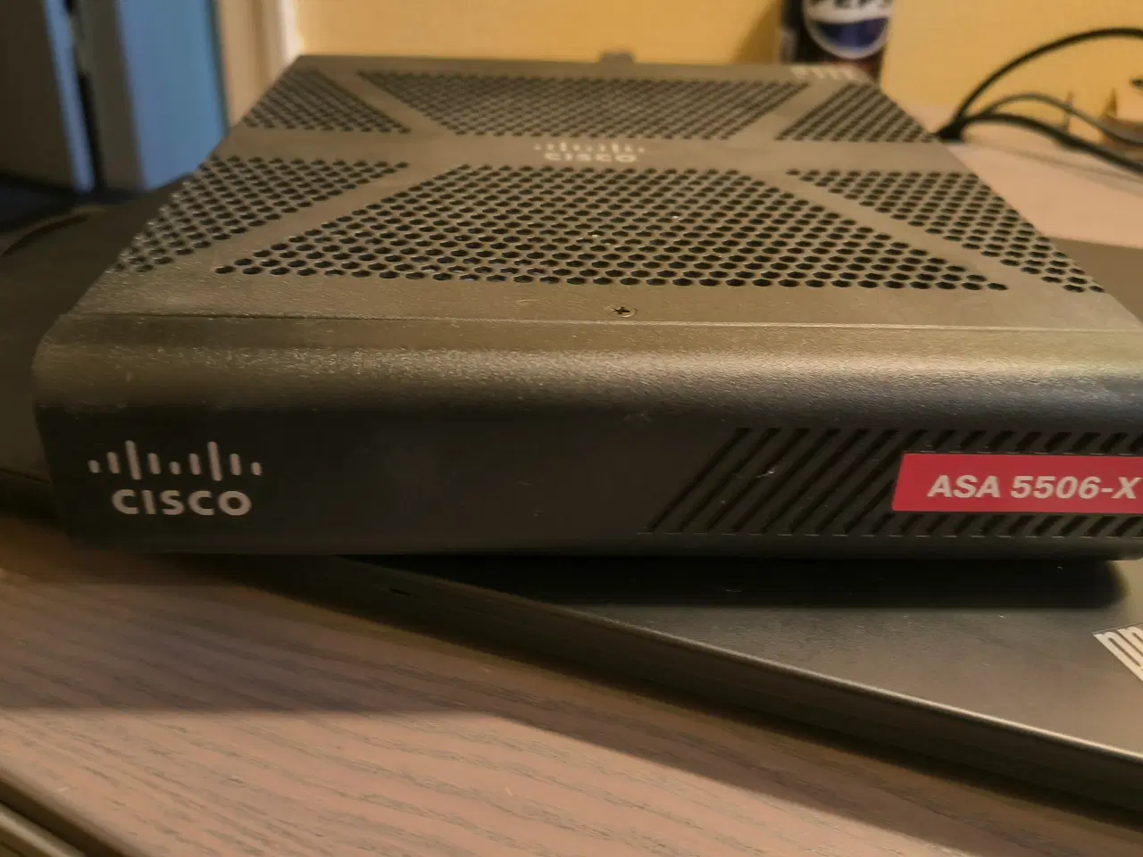 Billede 1 - Cisco ASA 5506-X Firewall (2 stk)