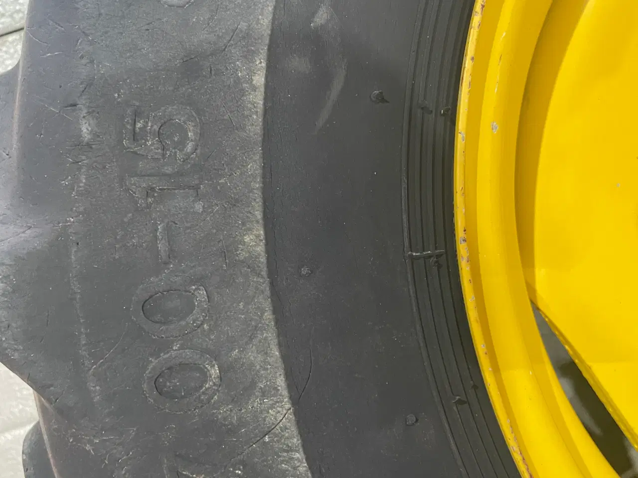 Billede 4 - 2 stk. Vaderstad 7.00 - 15 komplette hjul.