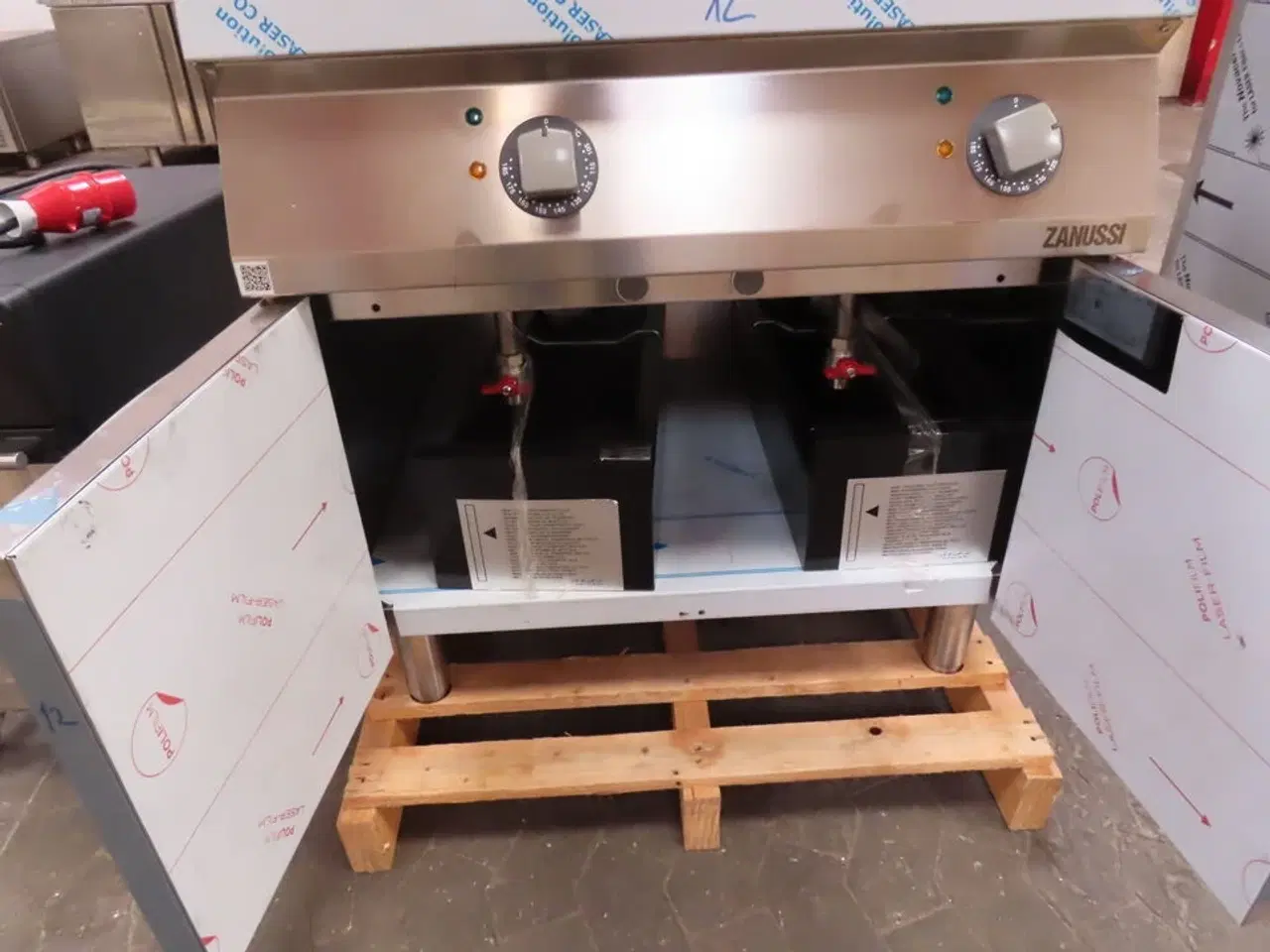 Billede 3 - Dobbelt fristuresteger - ZANUSSI (ny)