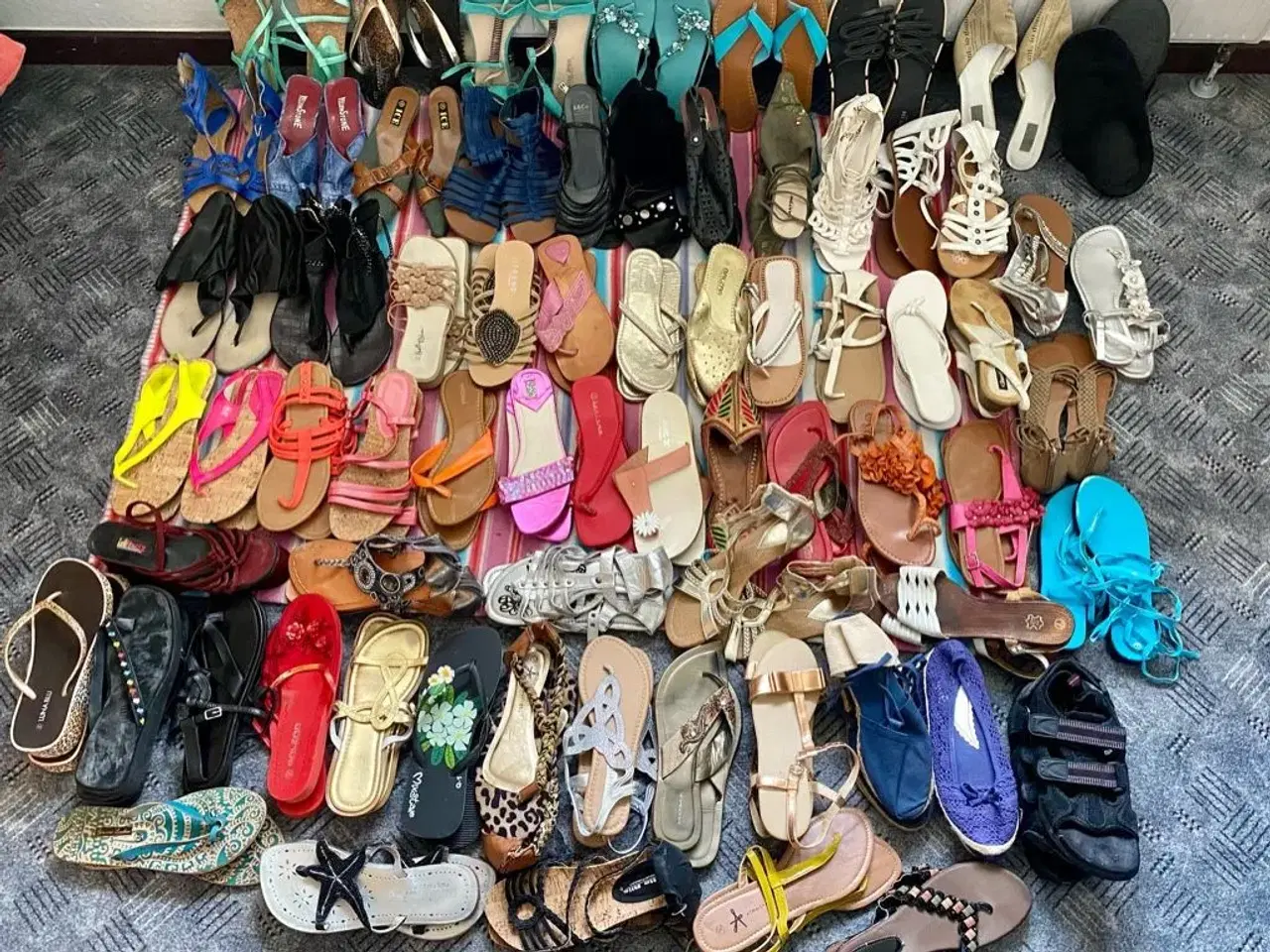 Billede 2 - Diverse sommer sandaler til salg
