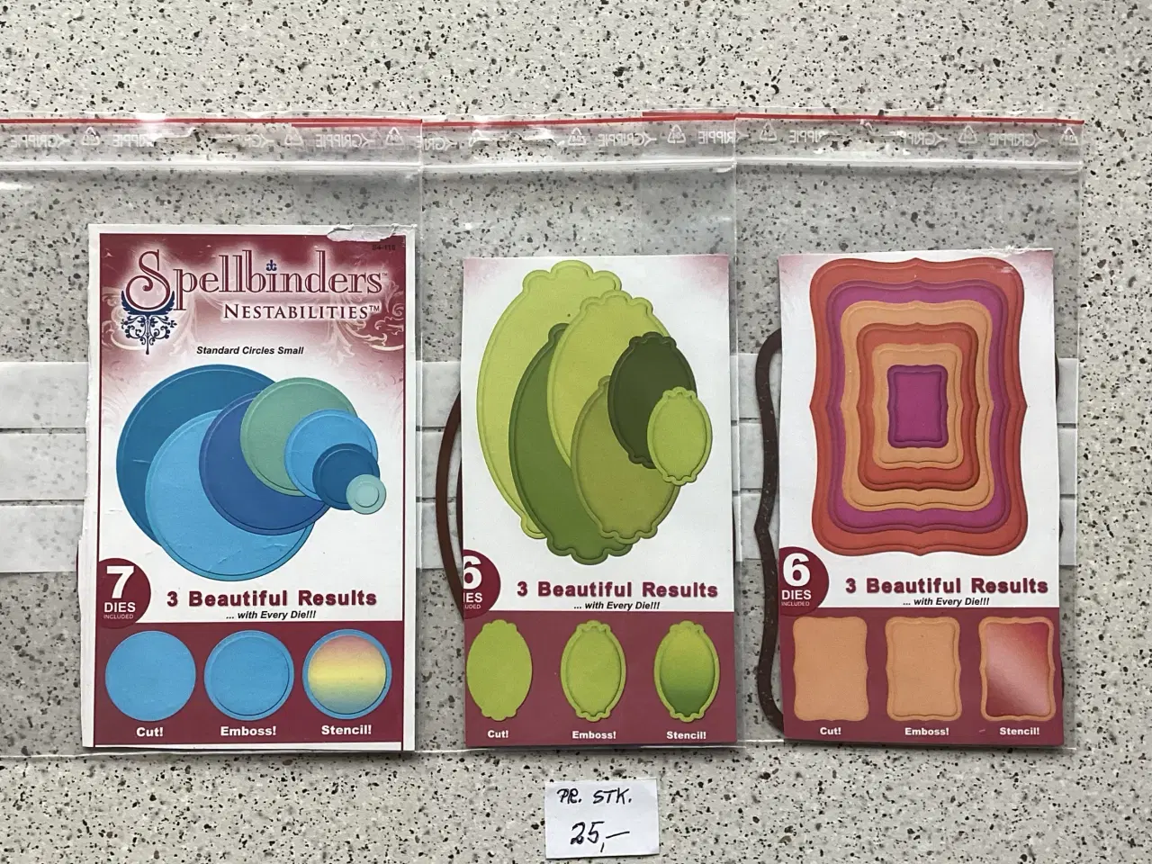 Billede 16 - Scrapbook dies, sæt, embossing, punch, mm. Fra