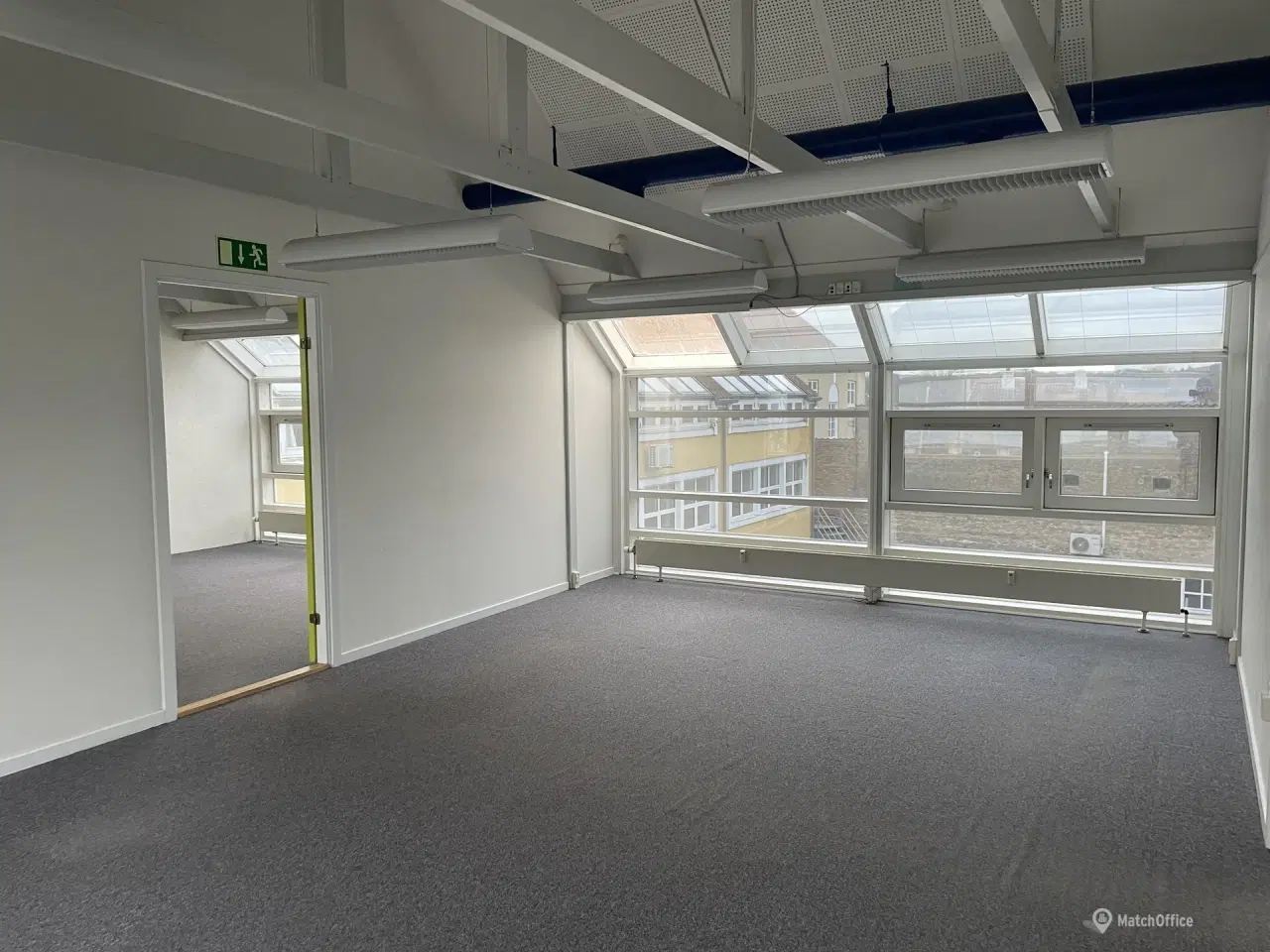 Billede 2 - Stort kontor/klinik i centrum 