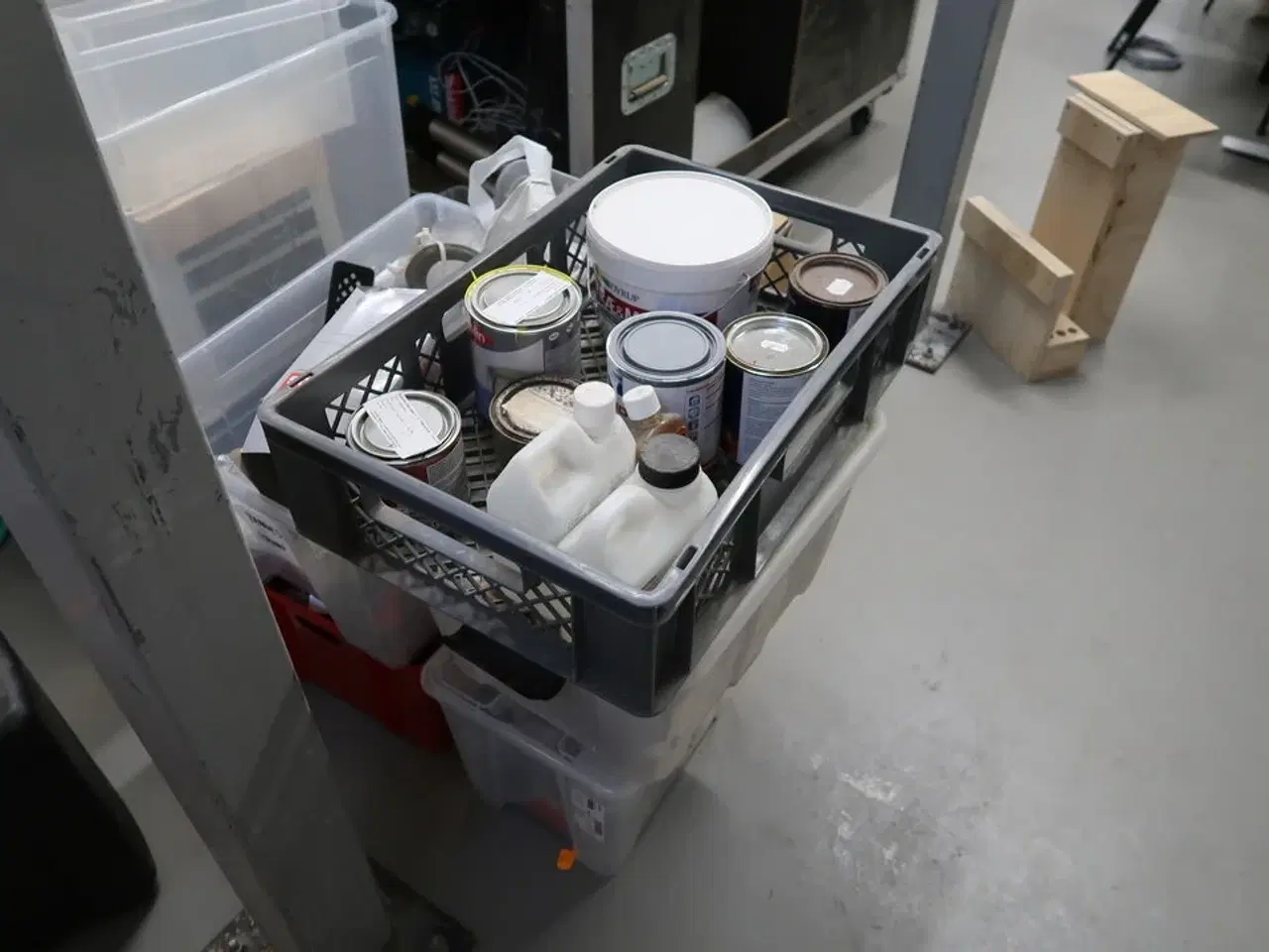 Billede 5 - Højtaler SOUNDKING, flightcase, div. Værktøj, maling m.m.