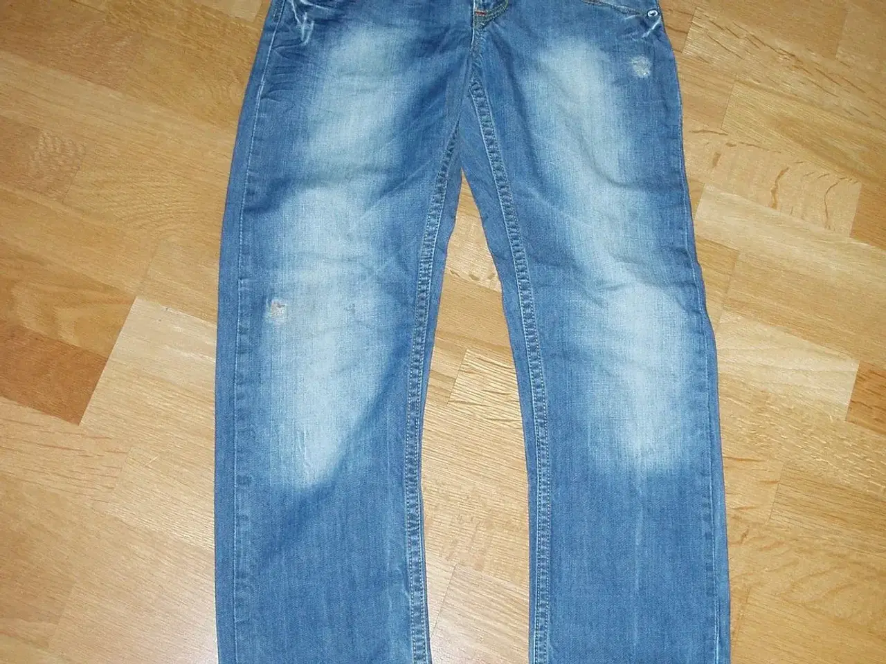 Billede 1 - Vingino Jeans str. 11 år
