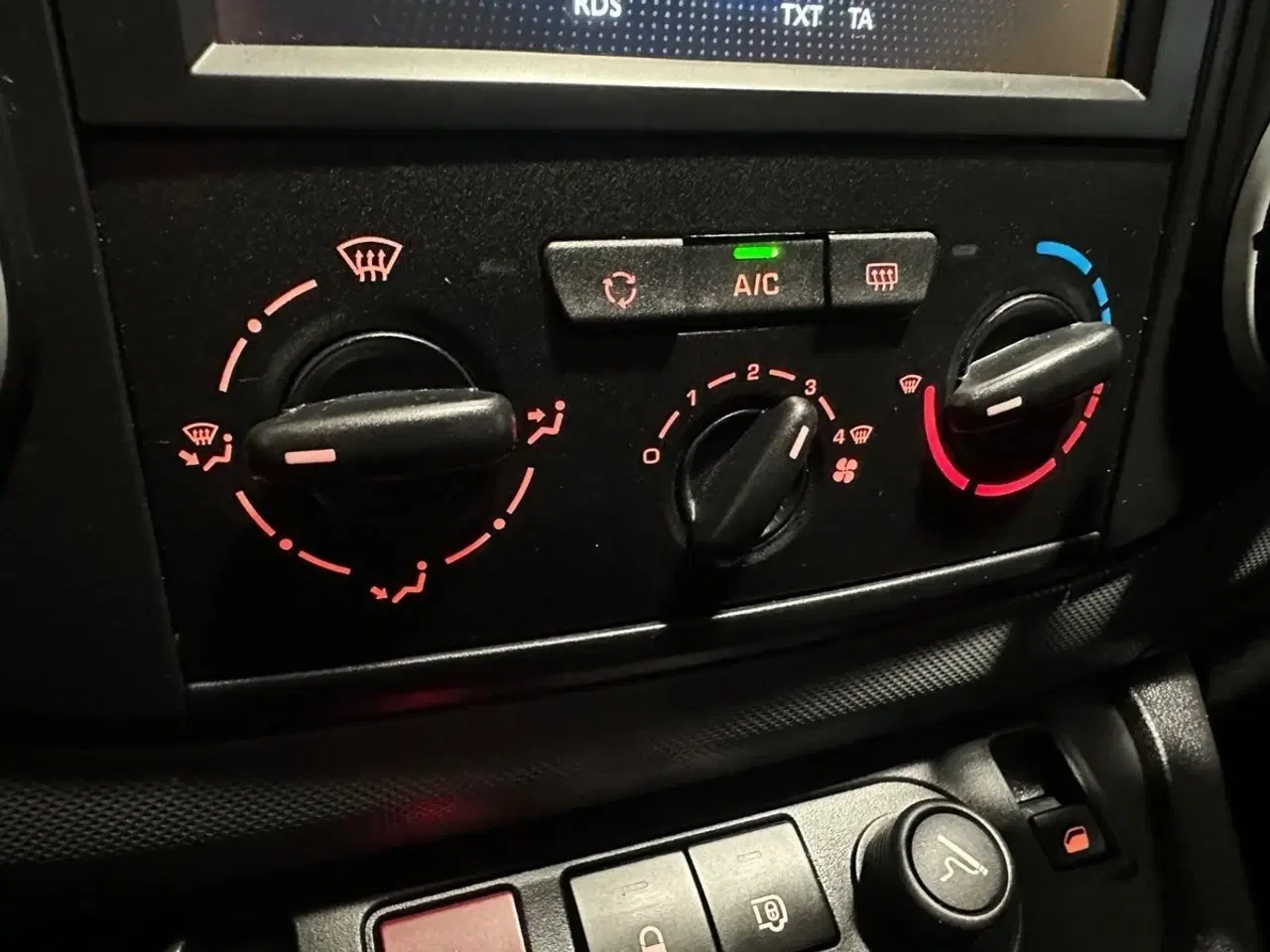 Billede 9 - Peugeot Partner 1,6 BlueHDi 100 L2 ESG Flex Van