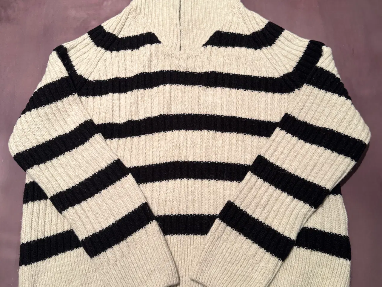 Billede 1 - Only strik sælges 