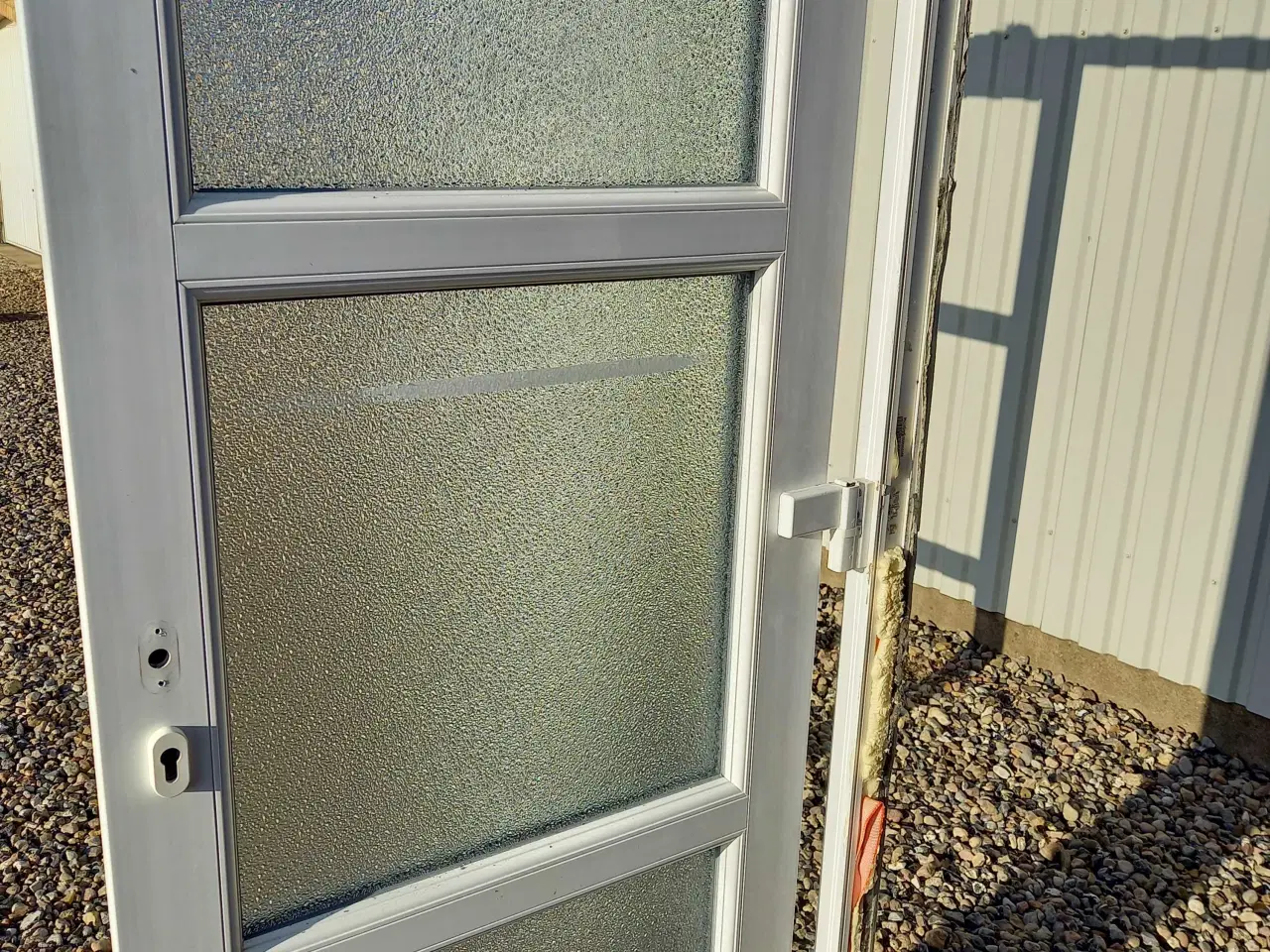 Billede 1 - Hvid plast dør