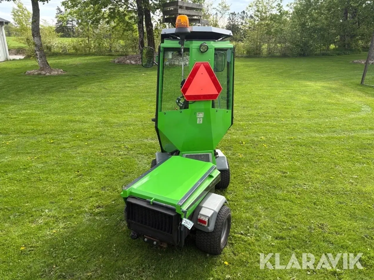 Billede 4 - Redskabsbærer Nilfisk Park Ranger 2150