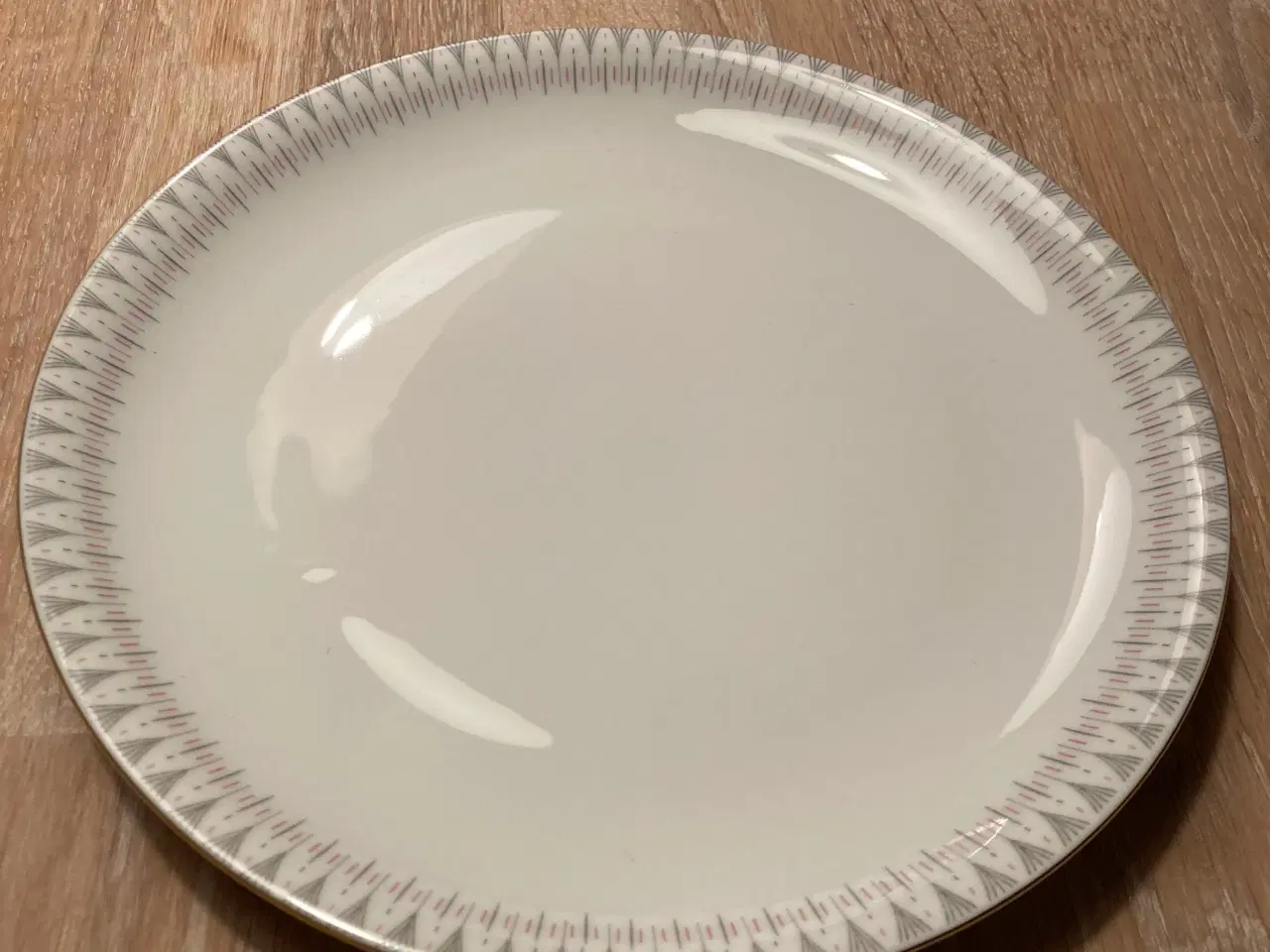 Billede 2 - Kongeaa Eschenbach. Stel med guldkant 