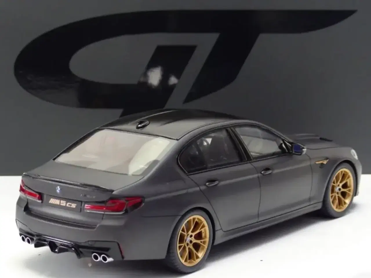 Billede 2 - 1:18 Bmw M5 CS (F90) 2021