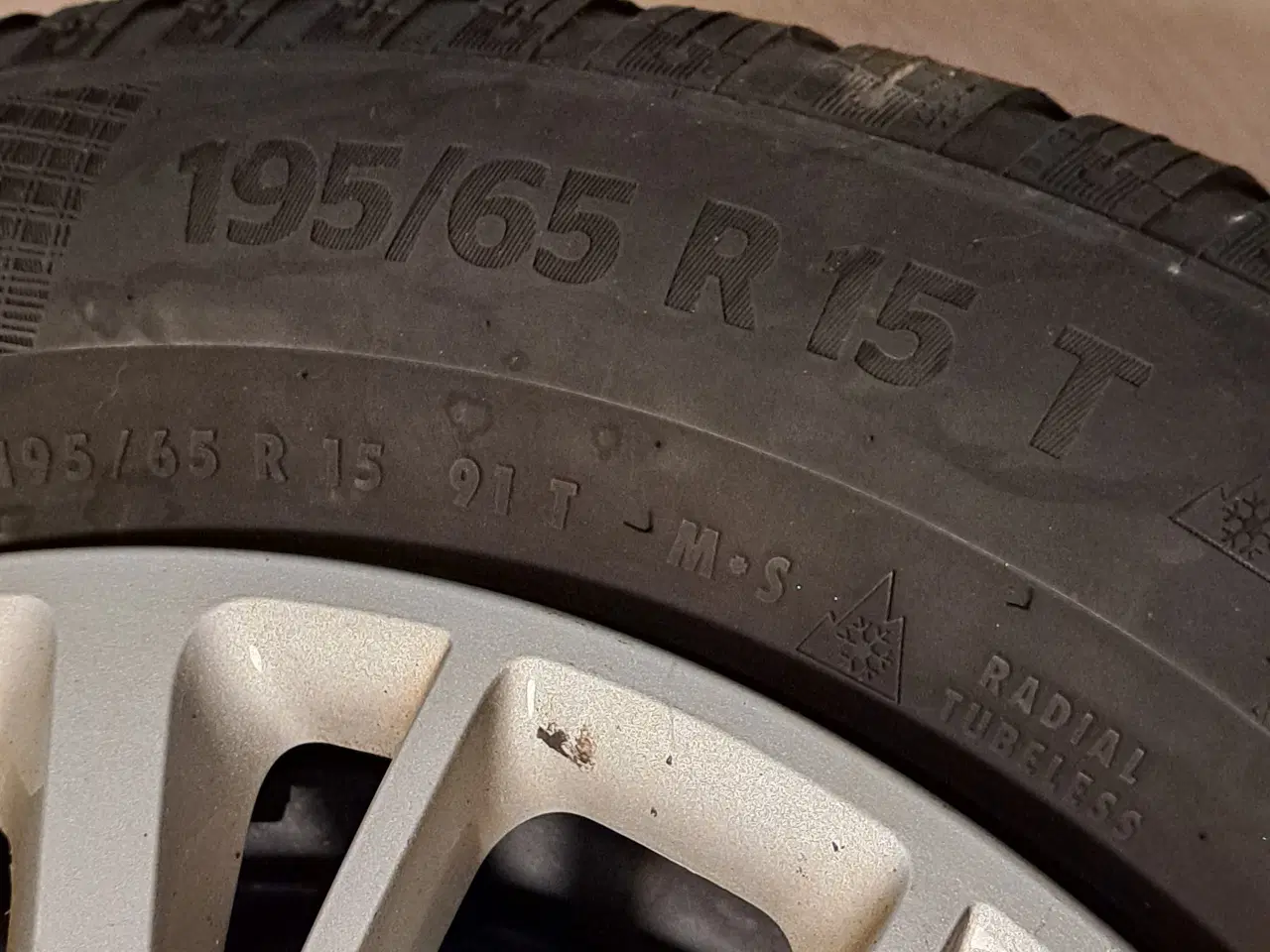 Billede 2 - 4 vinterdæk med fælge