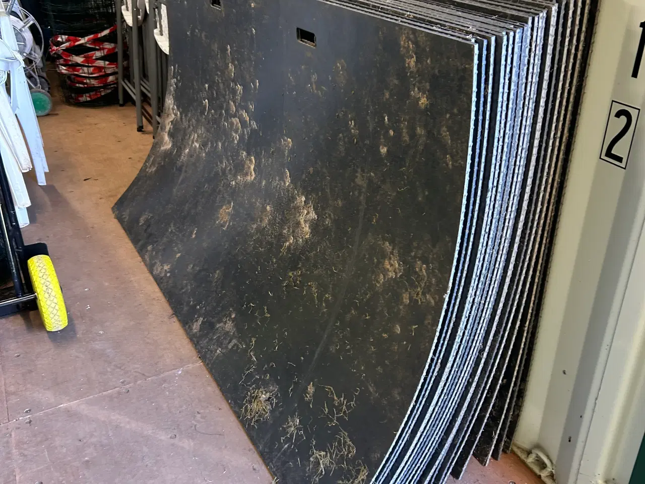 Billede 1 - 28 Køreplade sort plast på 115 x 200 x 1