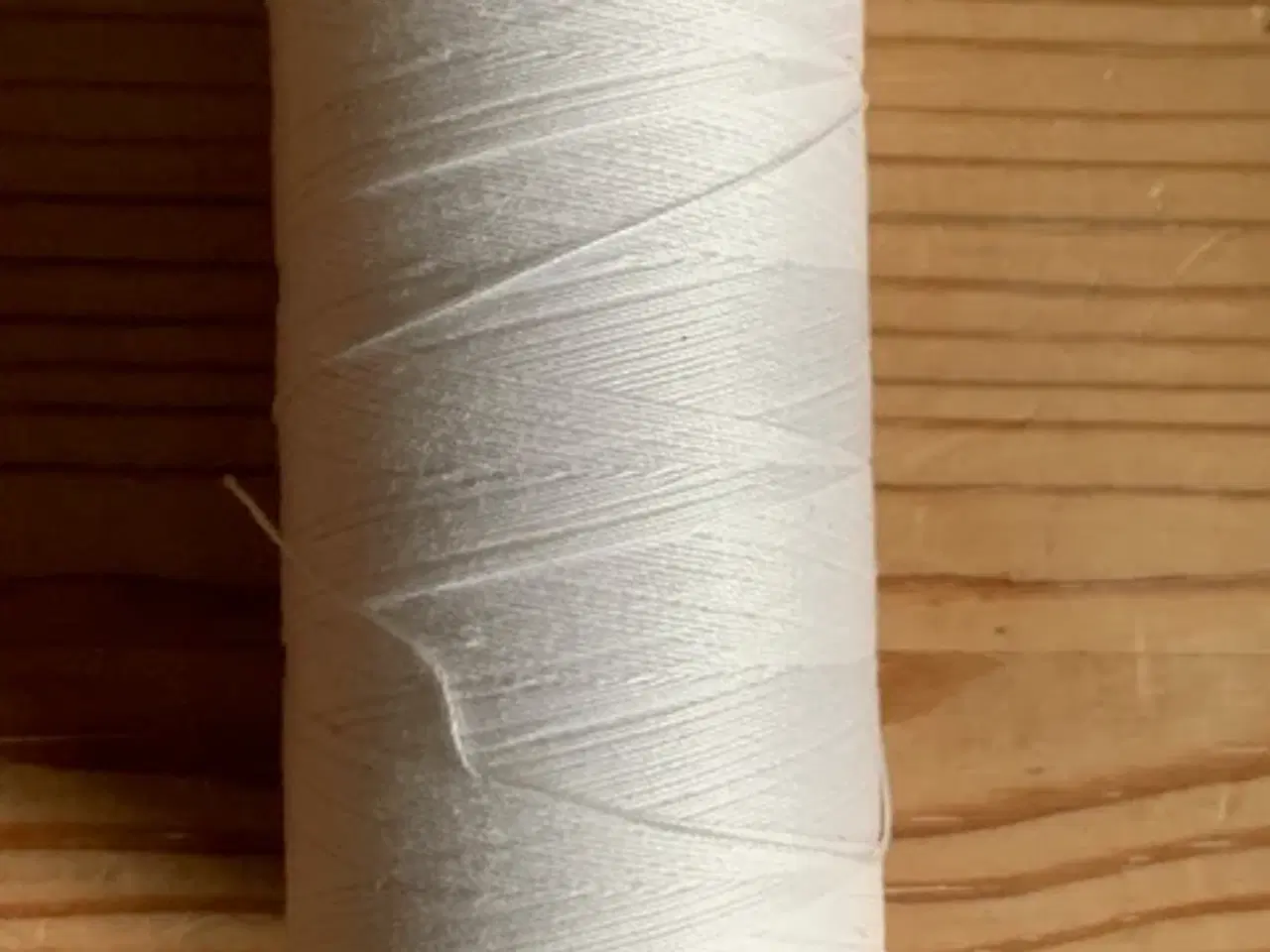 Billede 5 - Sytråd sælges - samlet pris 150 kr.