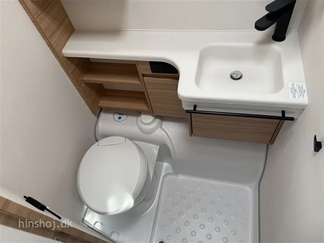 Billede 11 - 2026 - Dethleffs Summer Edition 460 EL   Dethleffs Summer Edition 460 EL 2026 Se den hos Hinshøj Caravan