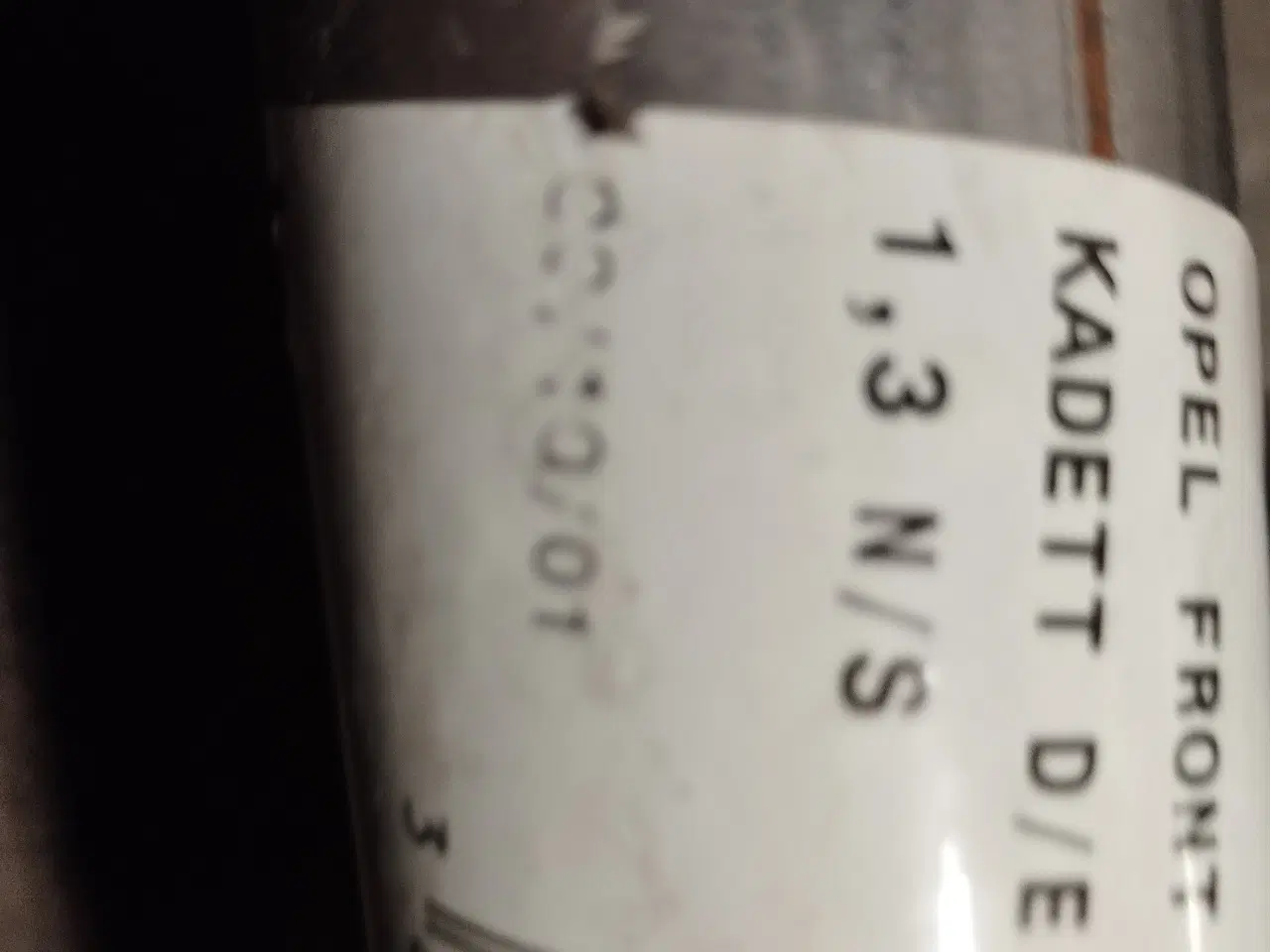 Billede 3 - Udstødnings del til Opel Kadett årgang 84    (%)
