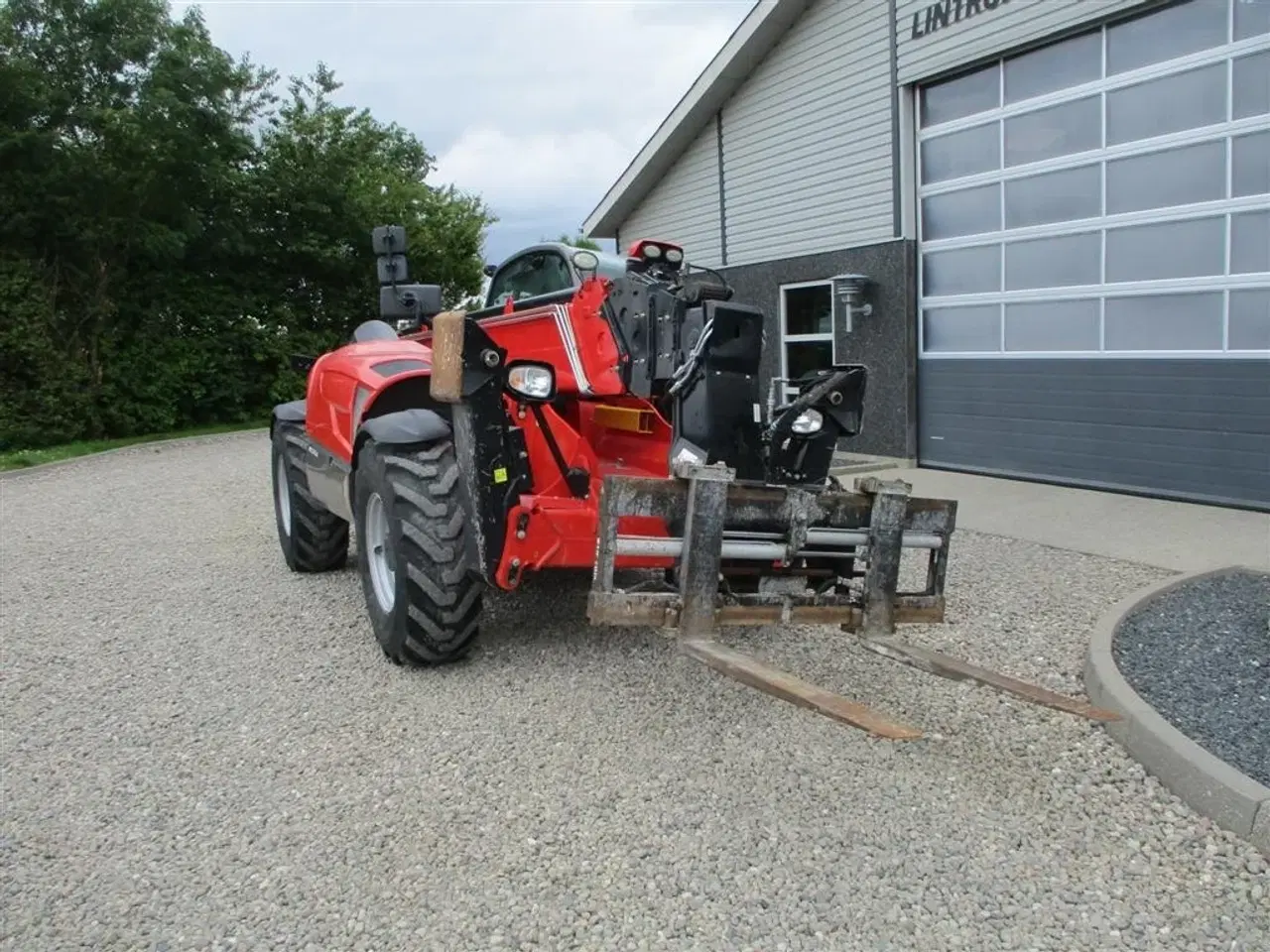 Billede 21 - Manitou MT1840A Comfort. Dansk maskine, med hydrauliske pallegafler.